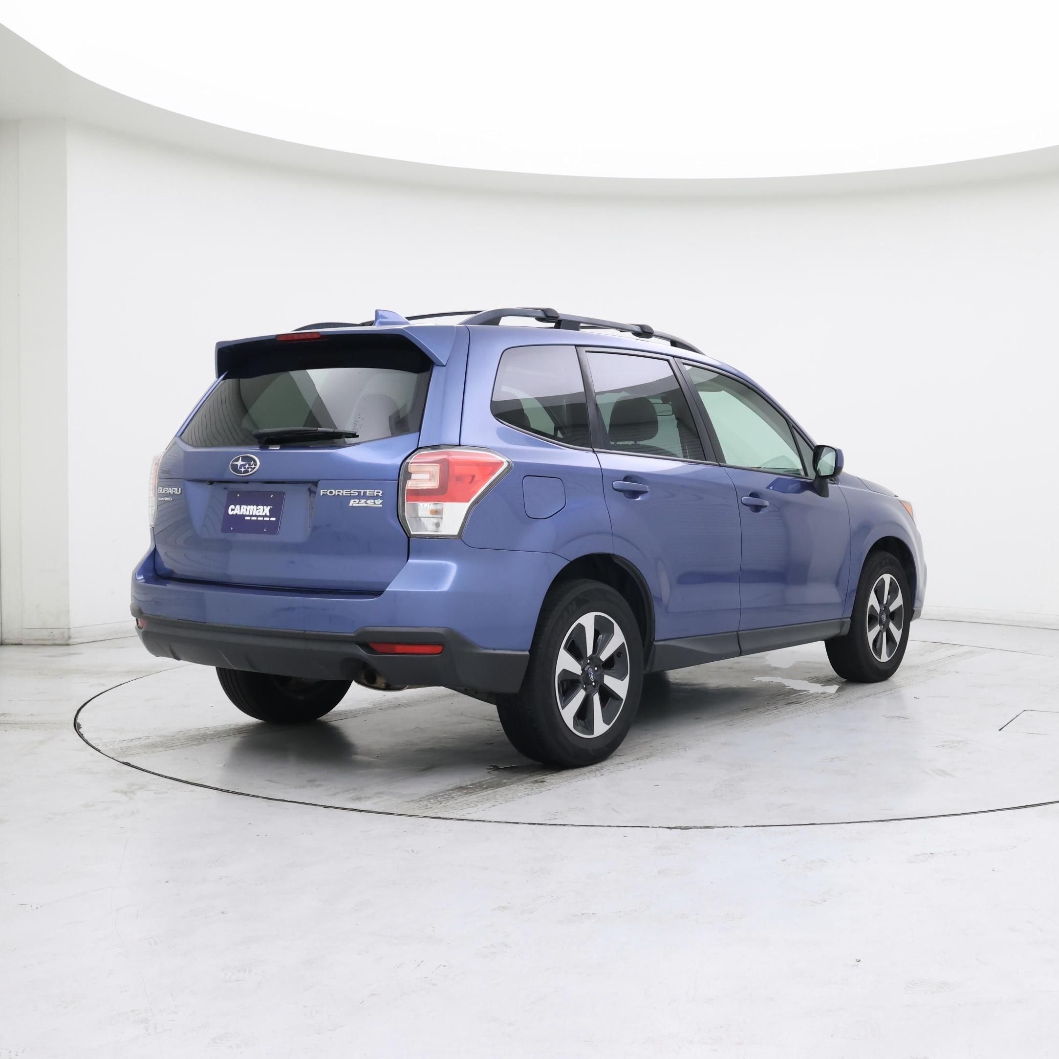 Thumbnail: 2017 Subaru Forester - 8