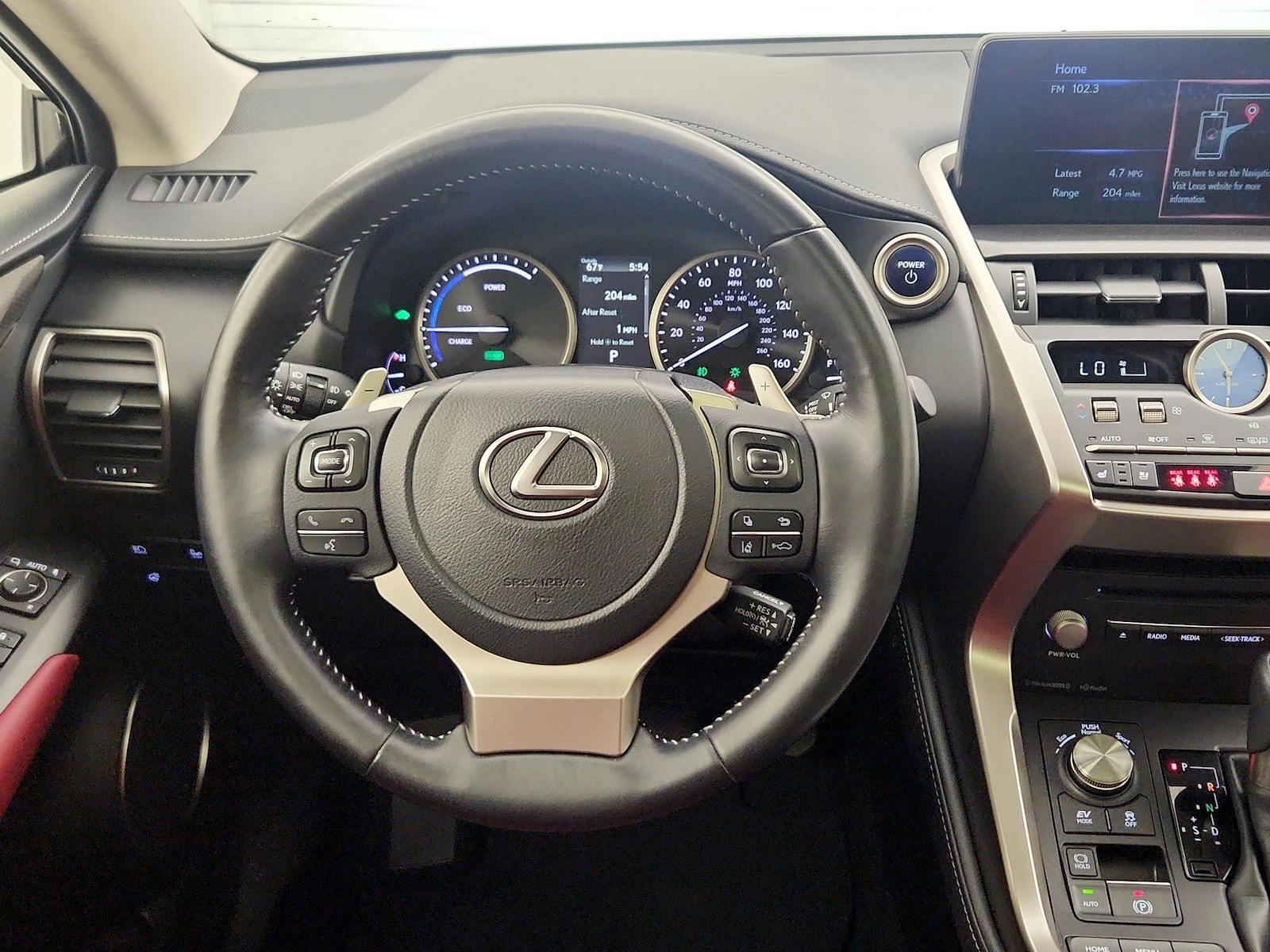 2021 Lexus NX Hybrid 300h - Photo 11