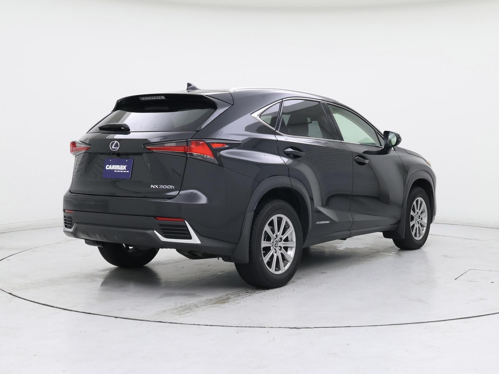 2021 Lexus NX Hybrid 300h - Photo 9