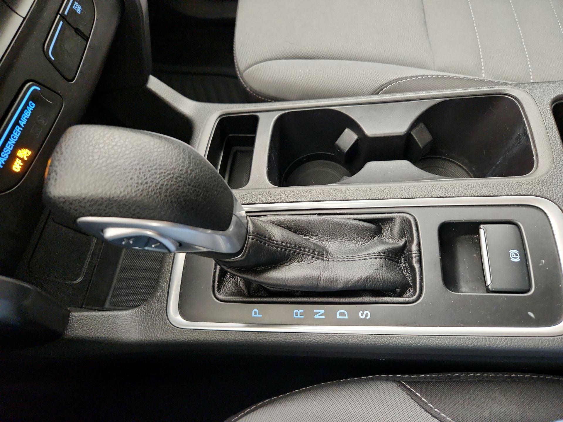 Thumbnail: 2017 Ford Escape - 17