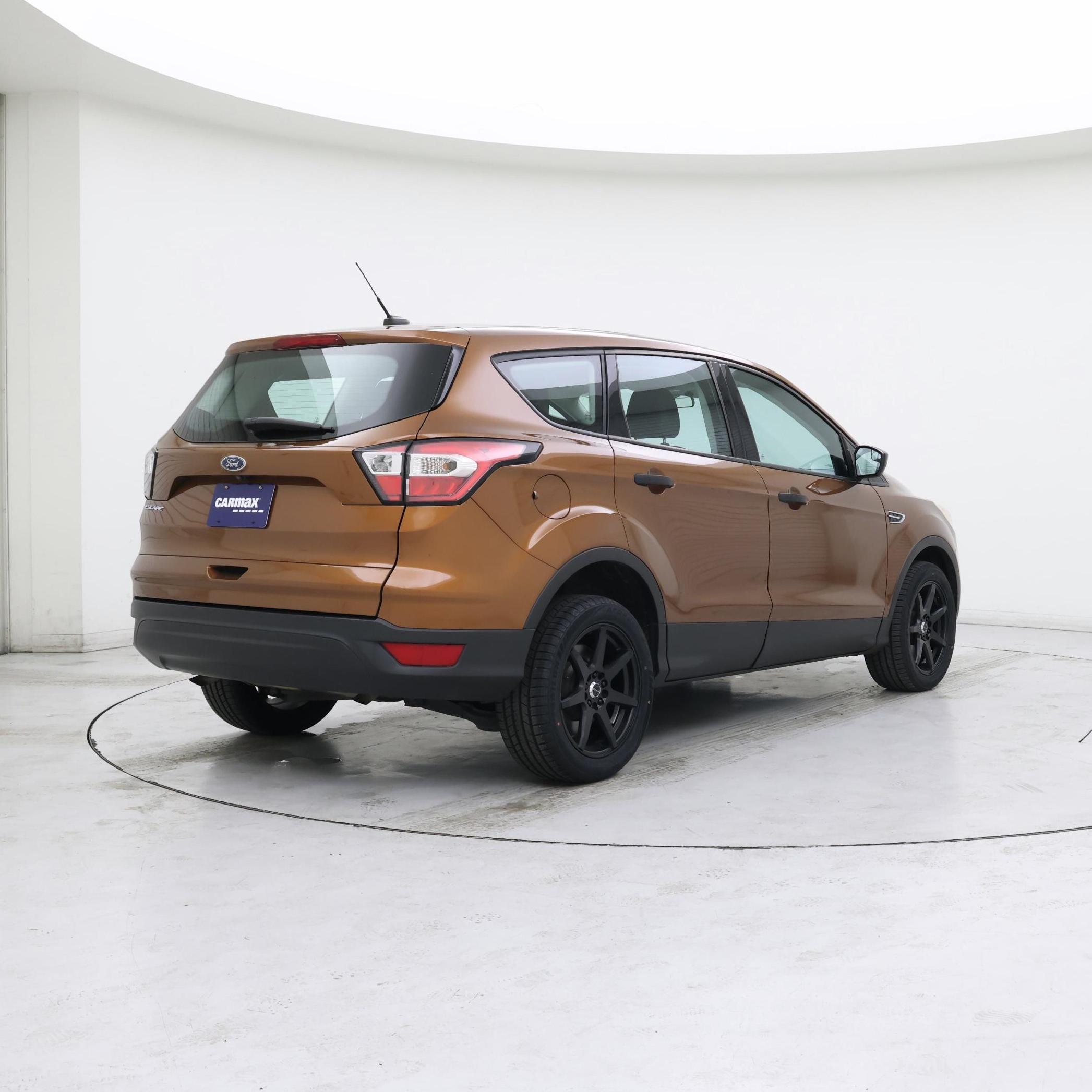 Thumbnail: 2017 Ford Escape - 8
