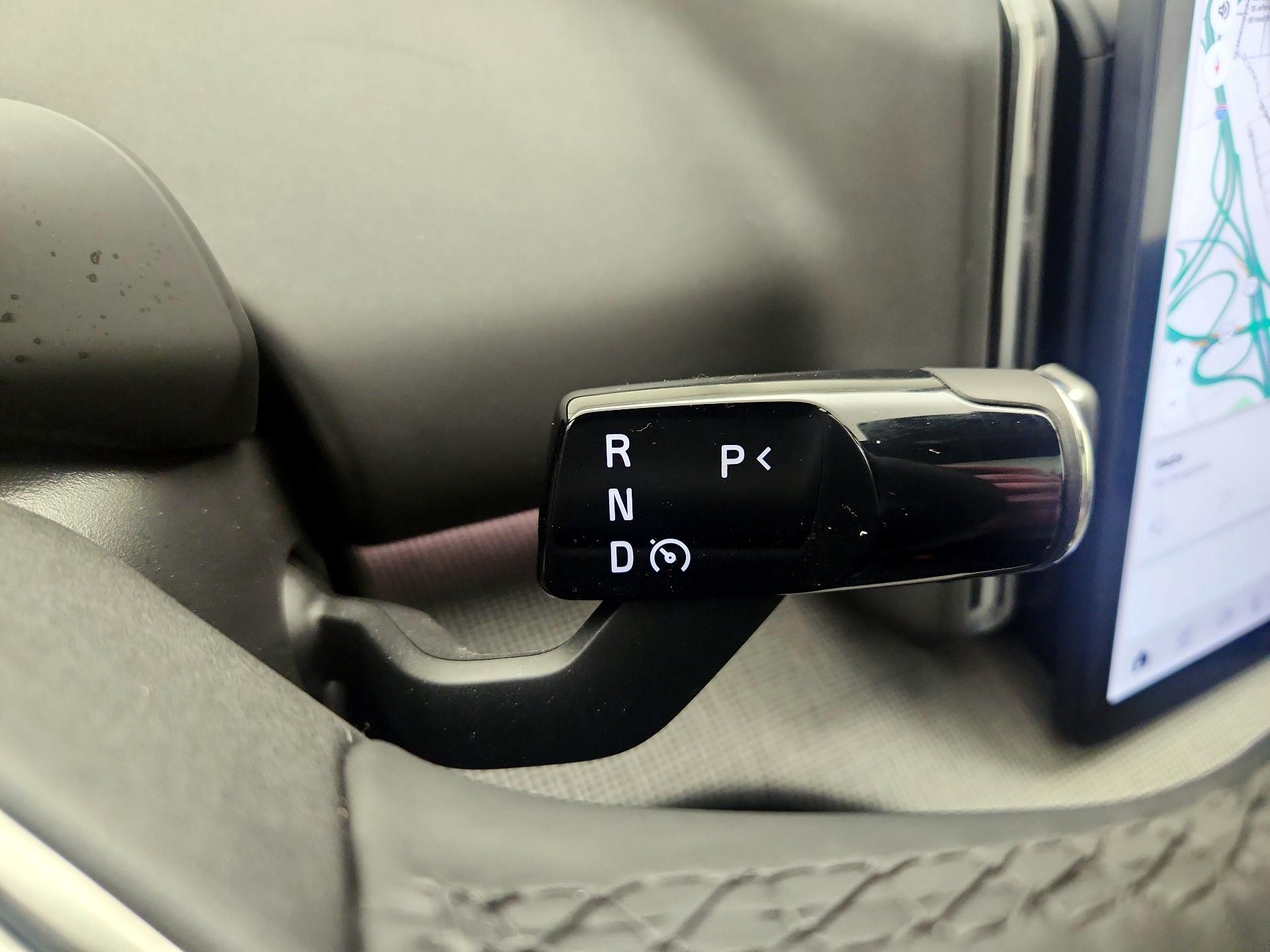 Thumbnail: 2025 Volvo EX30 - 17