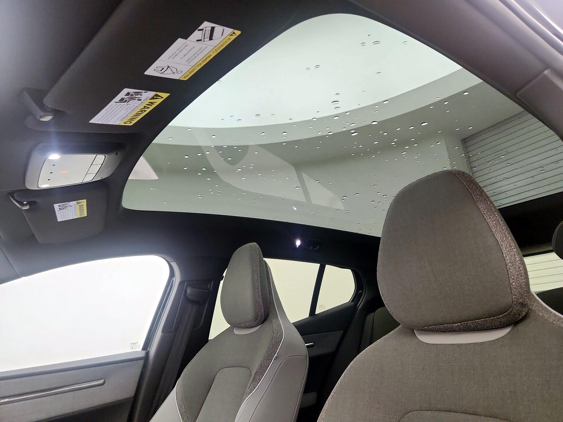 Thumbnail: 2025 Volvo EX30 - 18