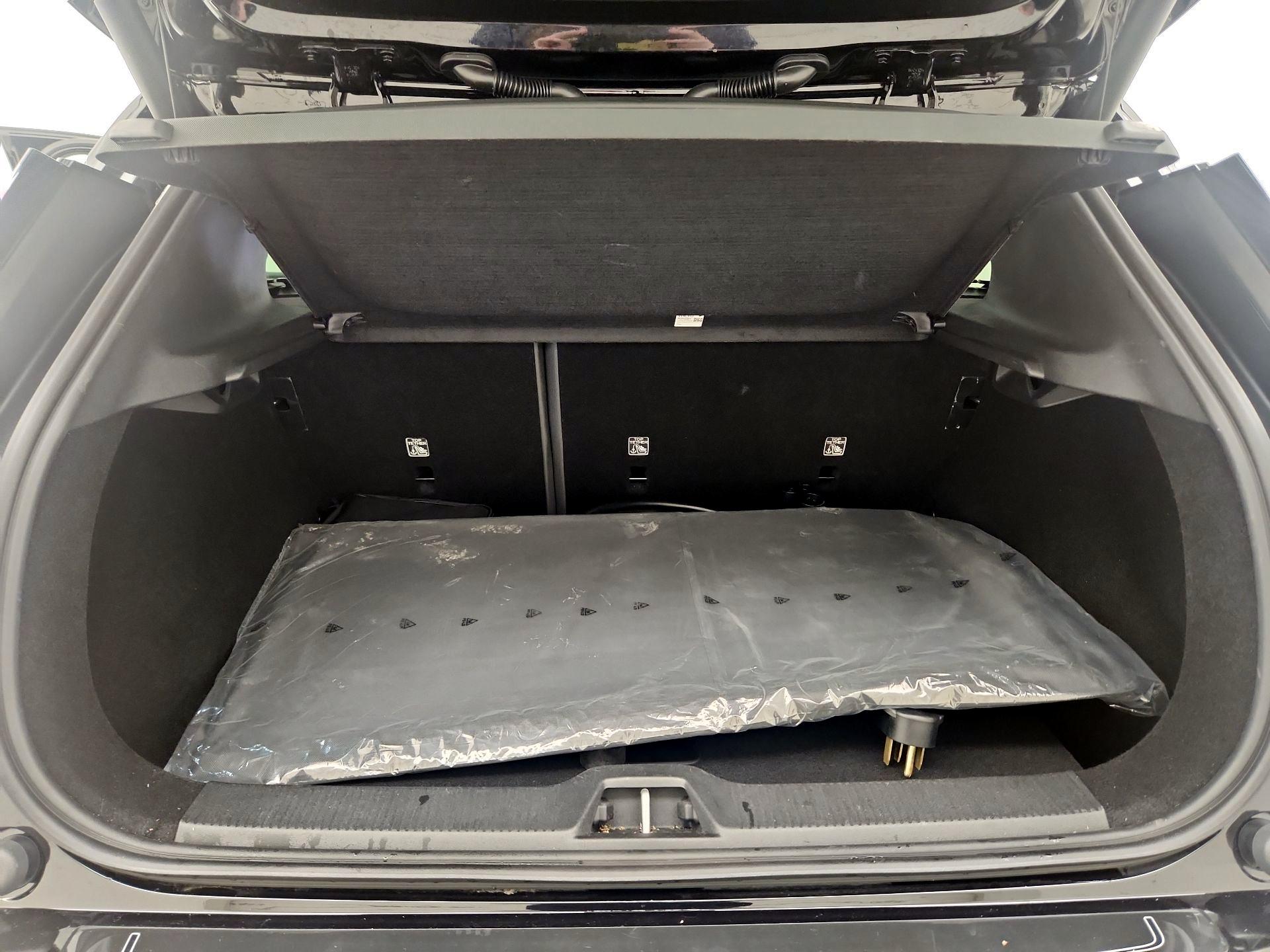 Thumbnail: 2025 Volvo EX30 - 20