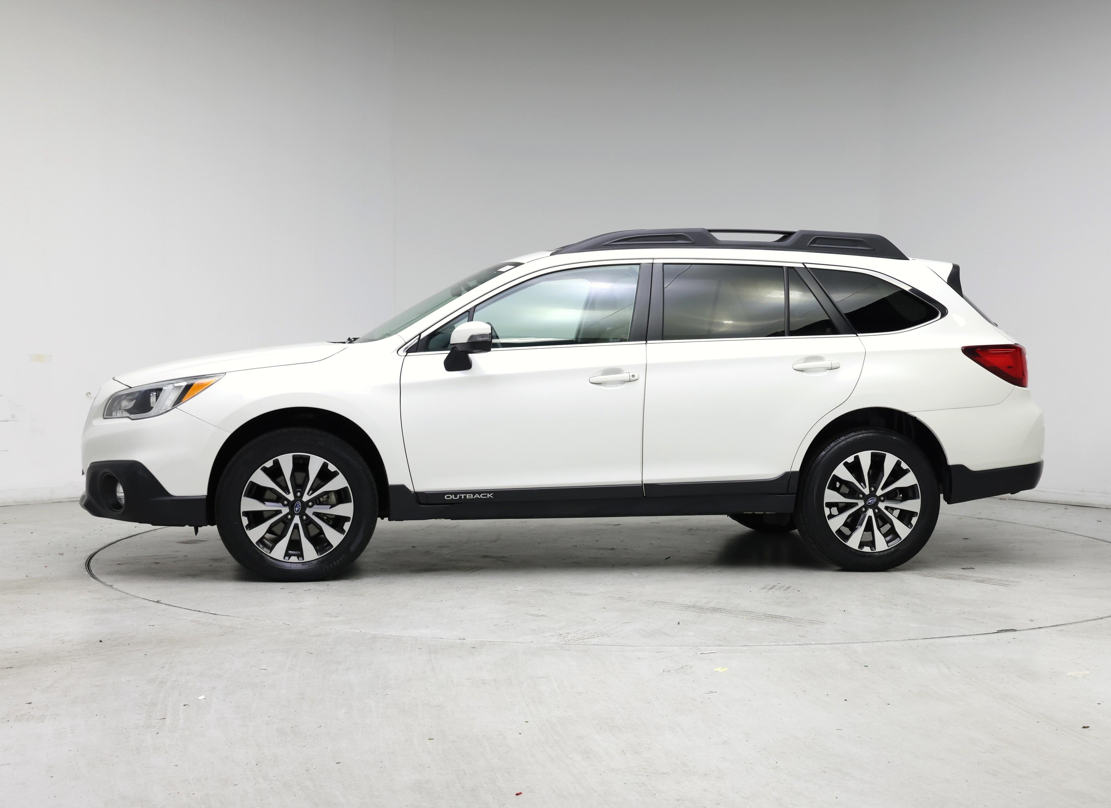 Thumbnail: 2017 Subaru Outback - 3