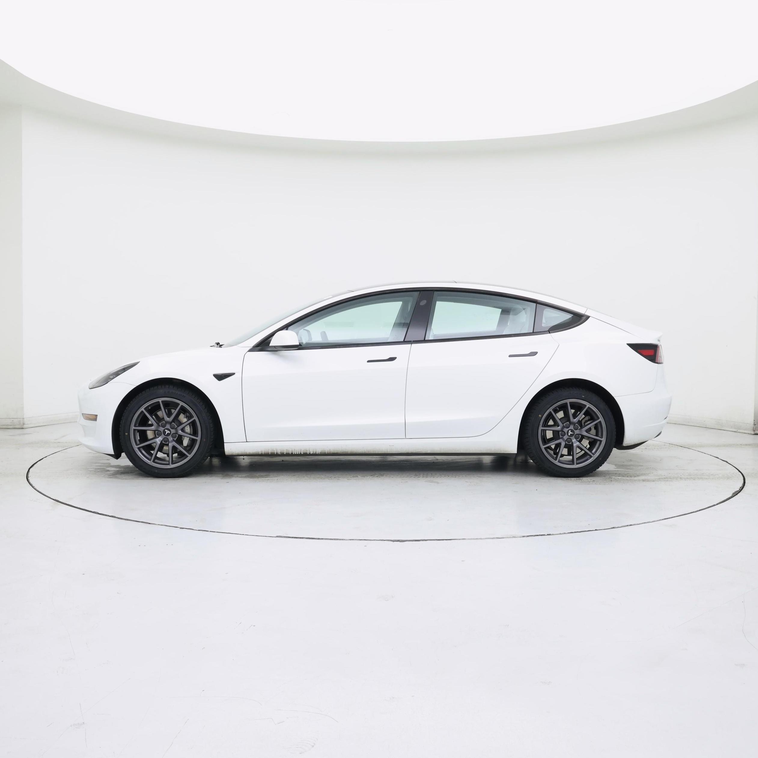 Thumbnail: 2023 Tesla Model 3 - 3
