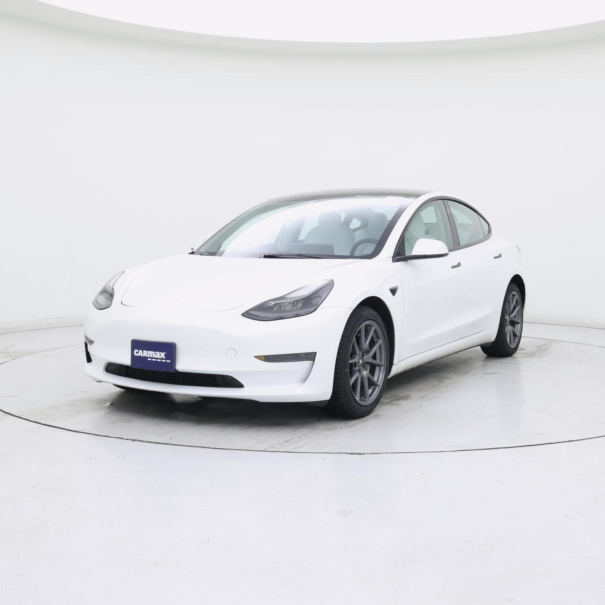 Thumbnail: 2023 Tesla Model 3 - 4
