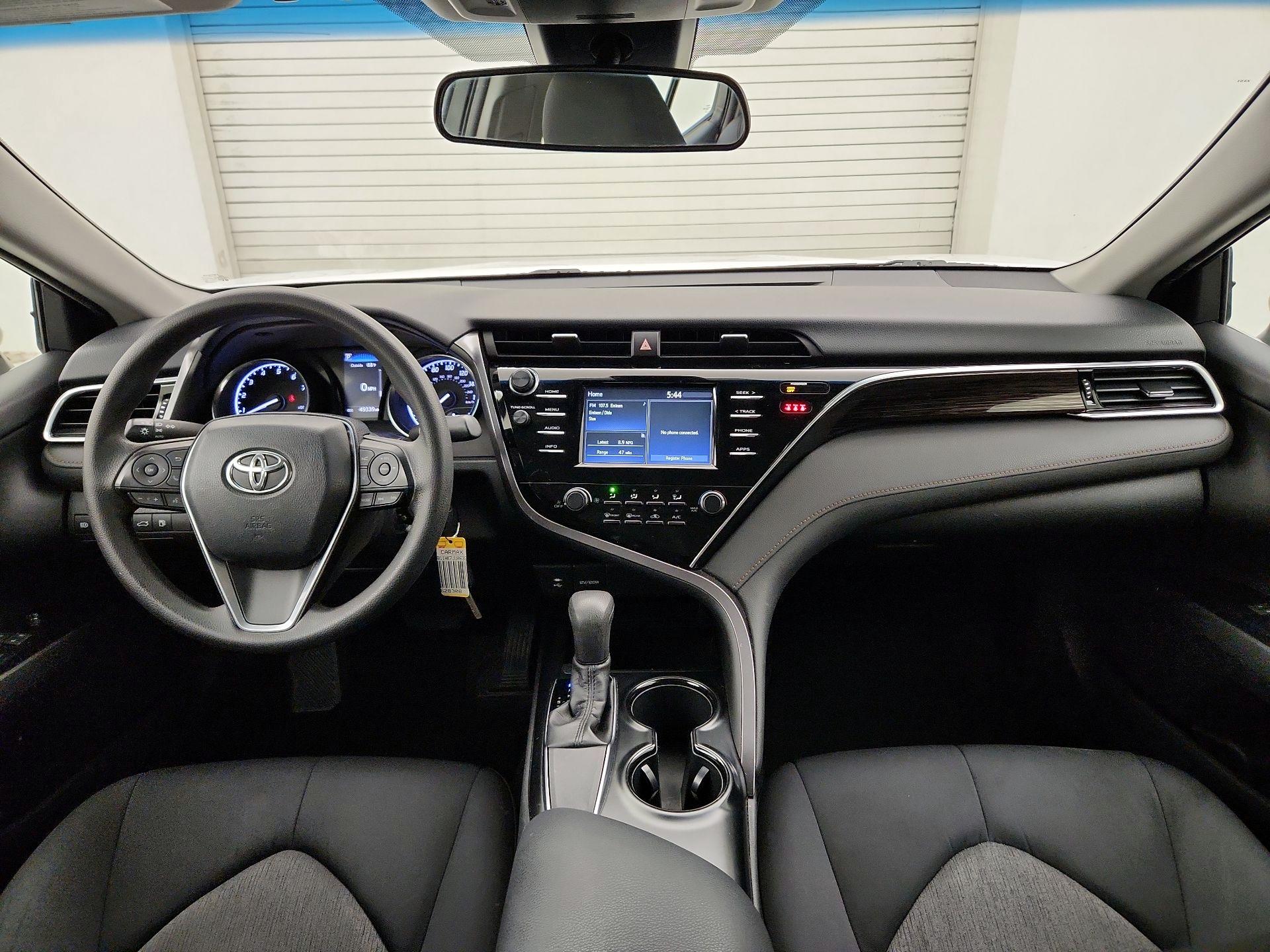 Thumbnail: 2018 Toyota Camry - 9
