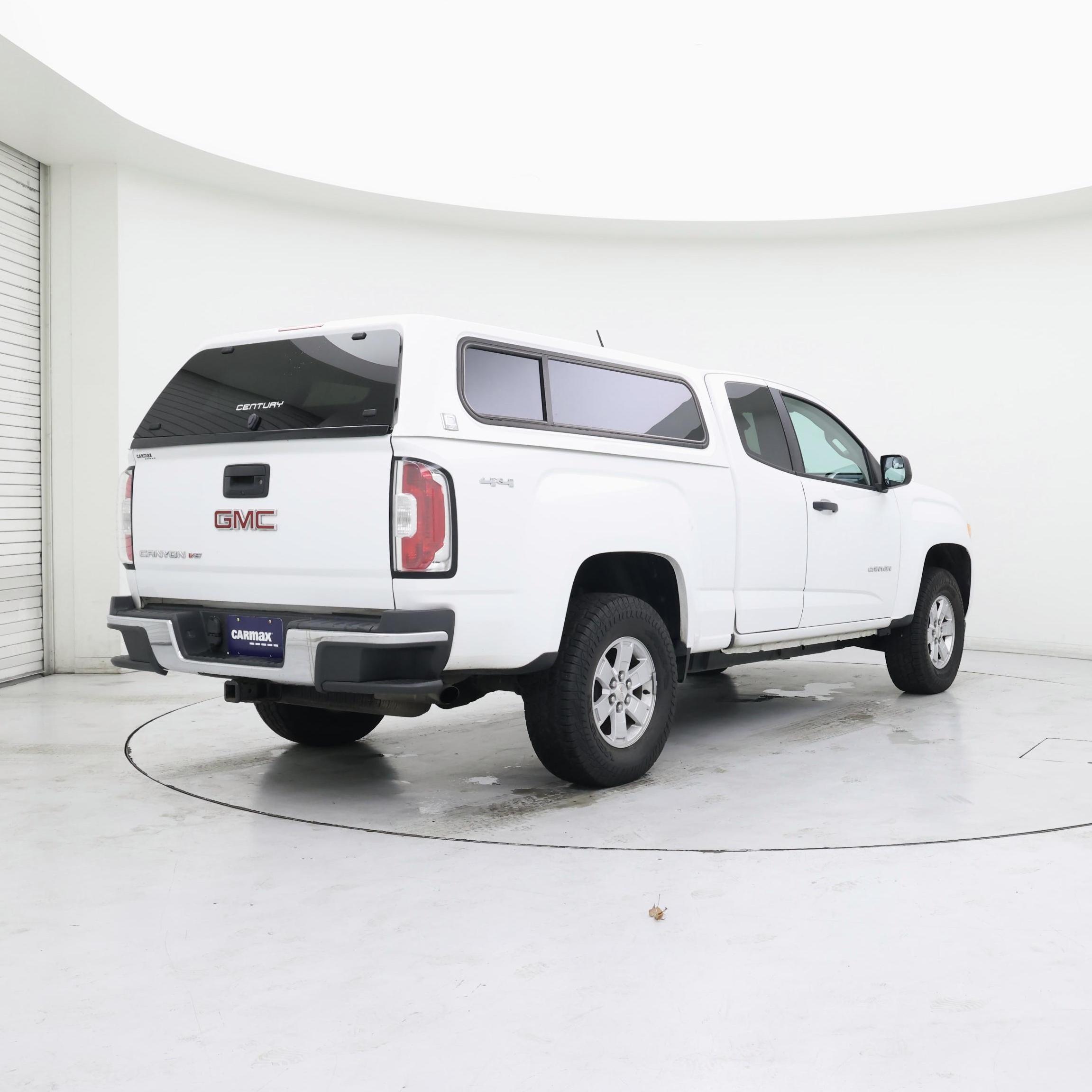 Thumbnail: 2018 GMC Canyon - 8