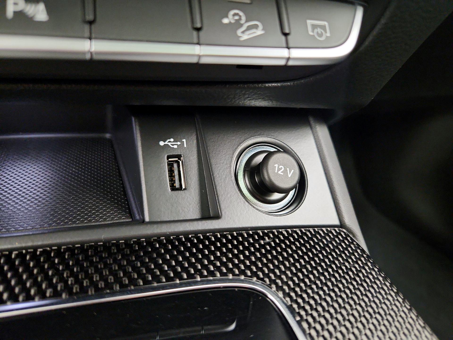 Thumbnail: 2021 Audi SQ5 - 19