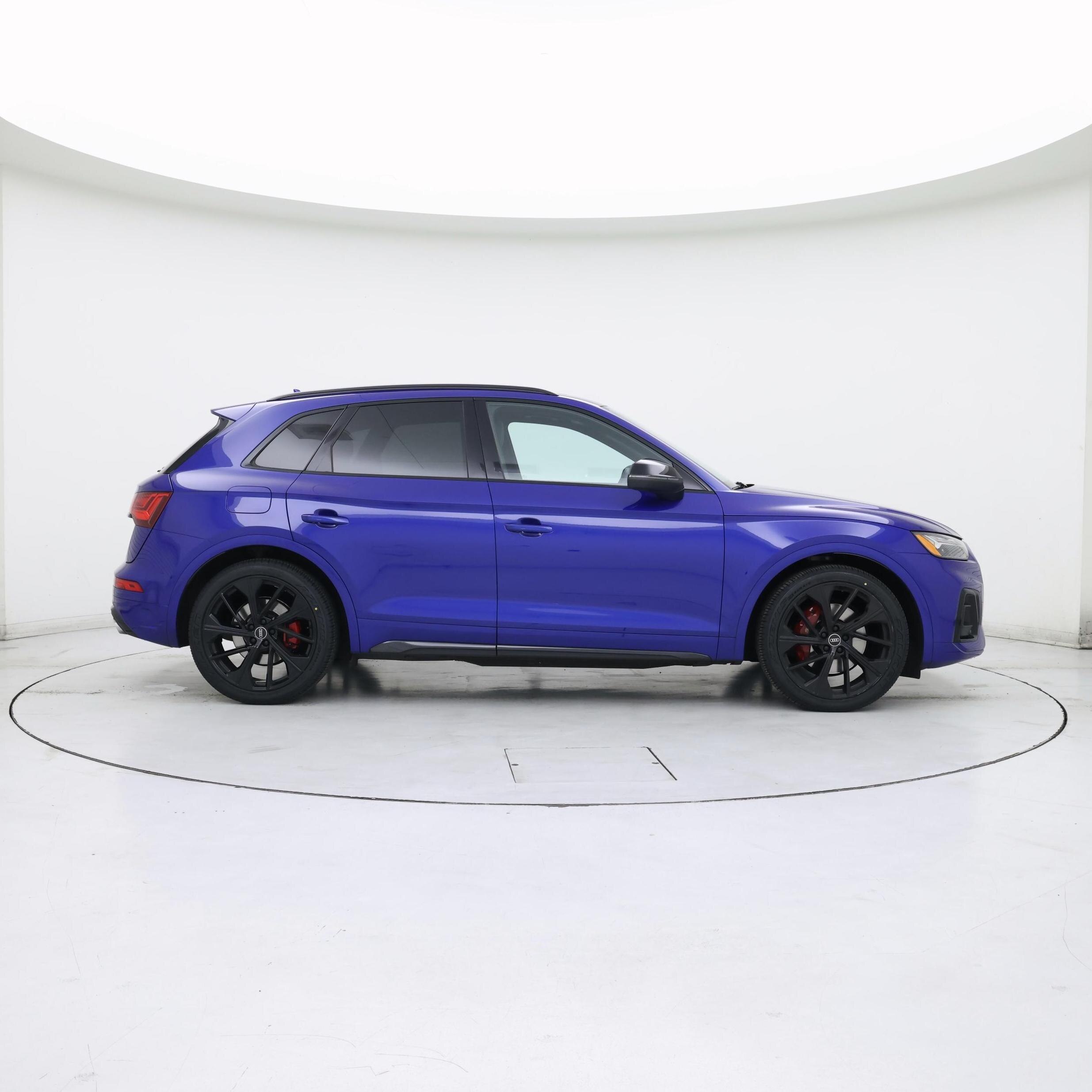 Thumbnail: 2021 Audi SQ5 - 7