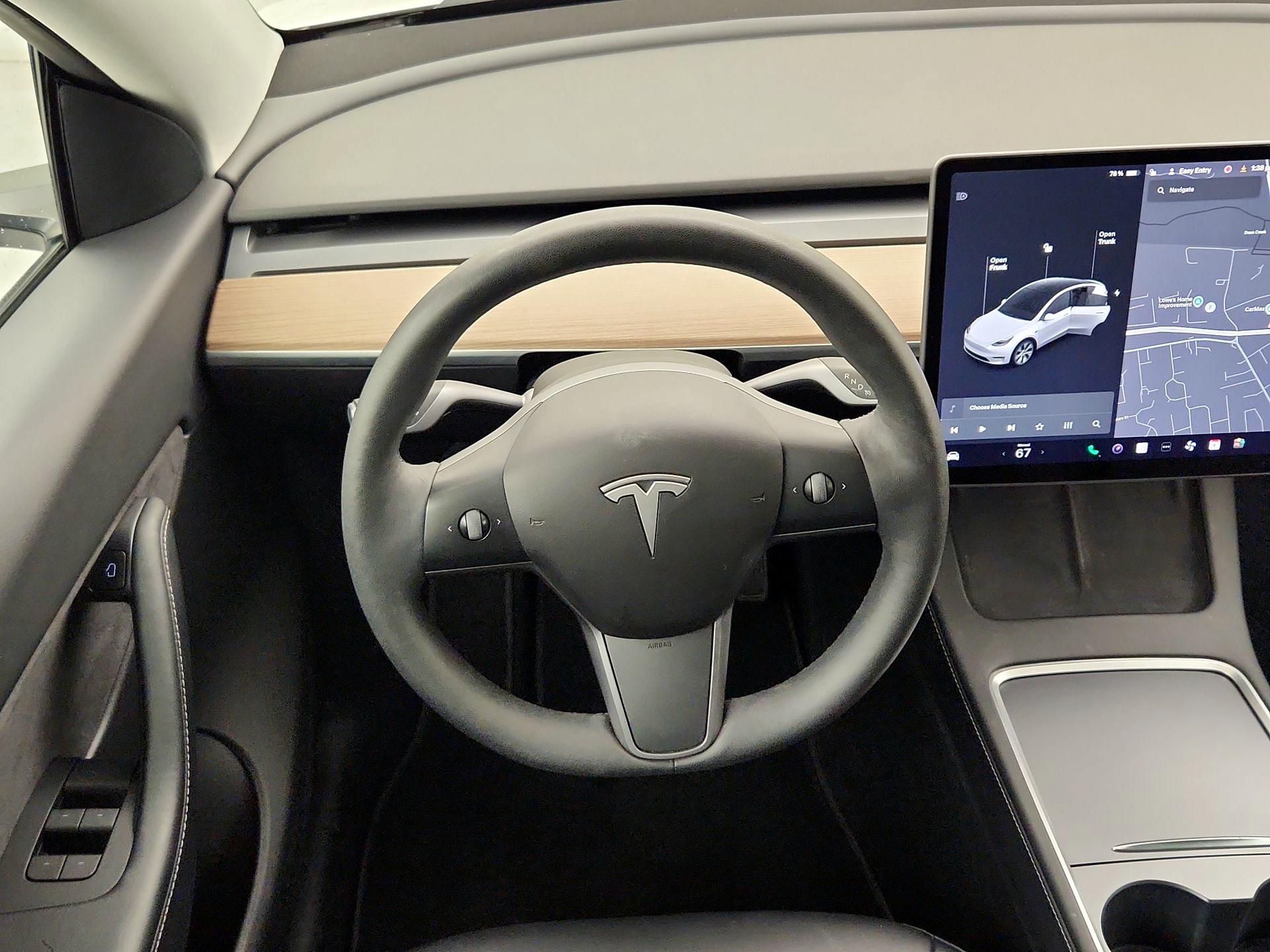 Thumbnail: 2022 Tesla Model Y - 10