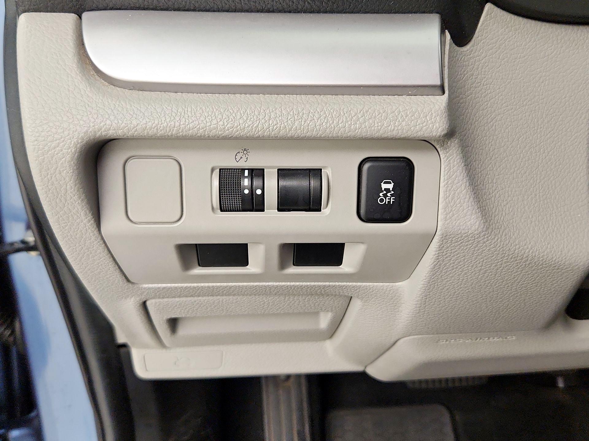 Thumbnail: 2016 Subaru Forester - 13