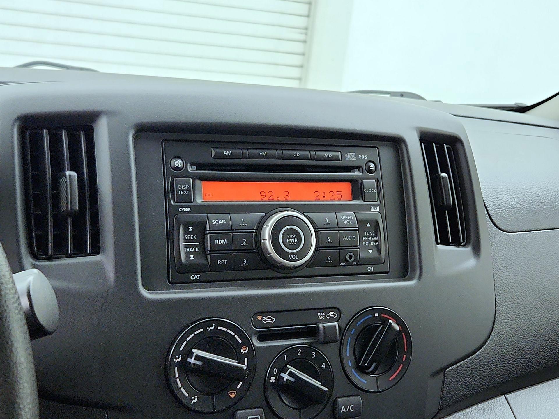 Thumbnail: 2017 Nissan NV200 - 14