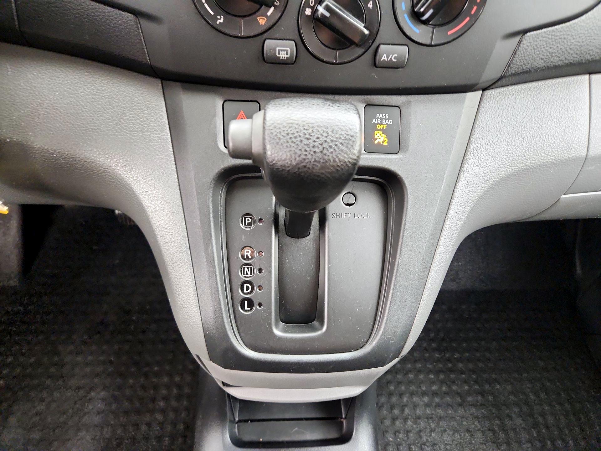 Thumbnail: 2017 Nissan NV200 - 16