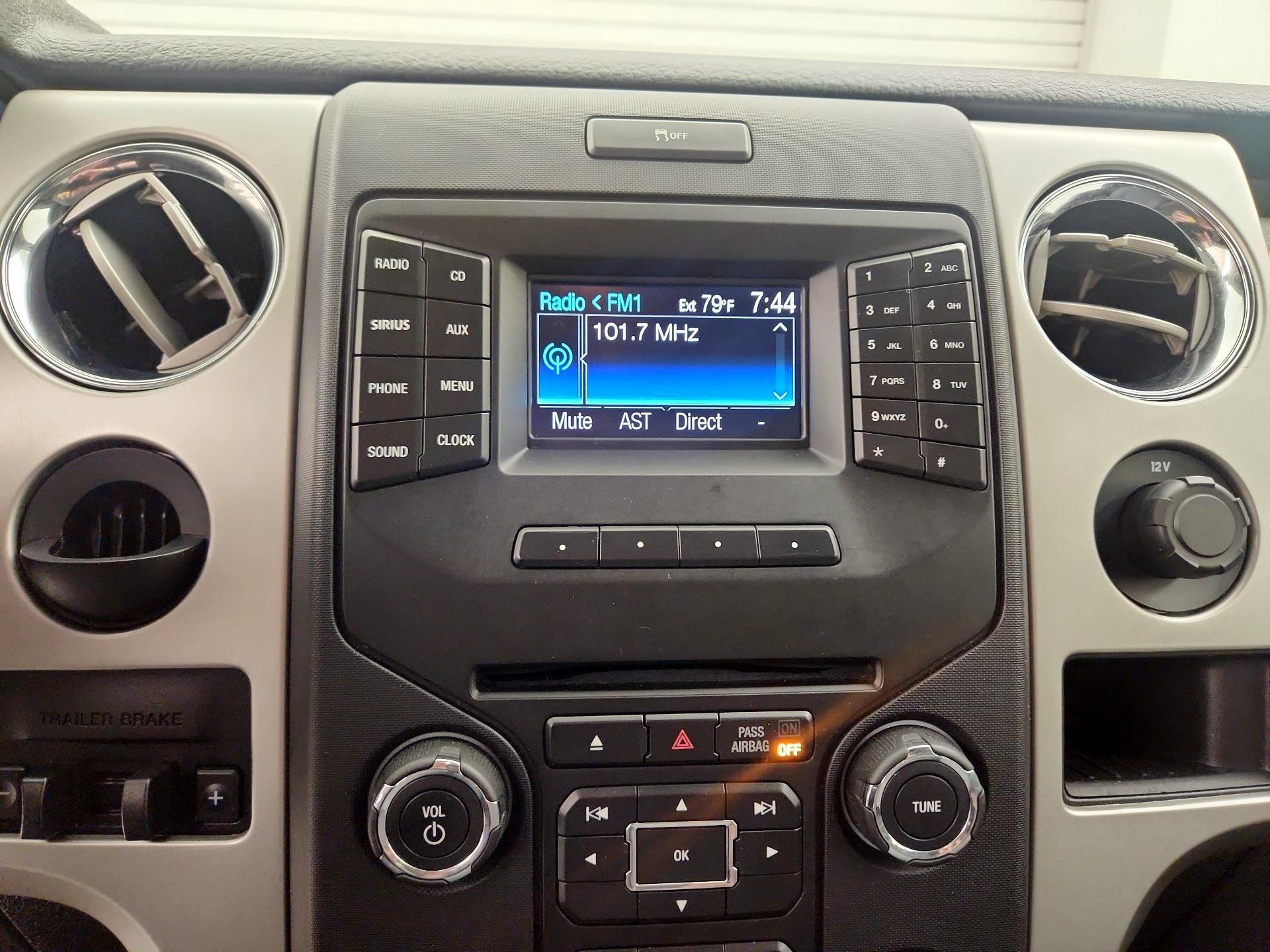 Thumbnail: 2014 Ford F-150 - 14