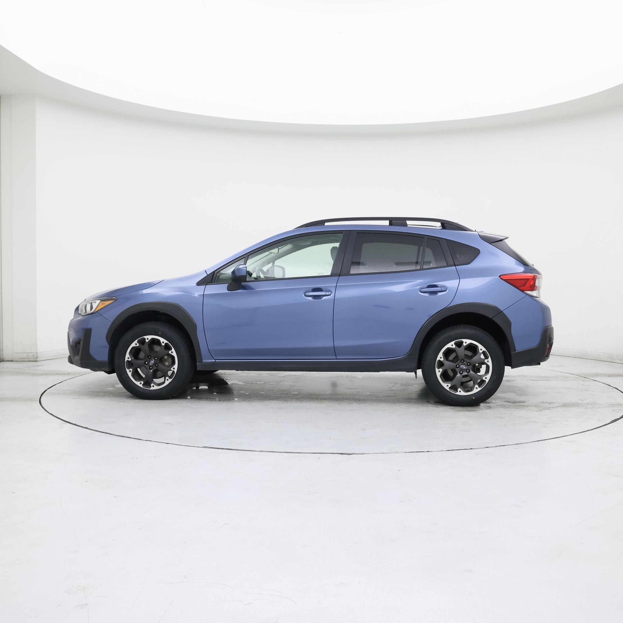Thumbnail: 2021 Subaru Crosstrek - 3