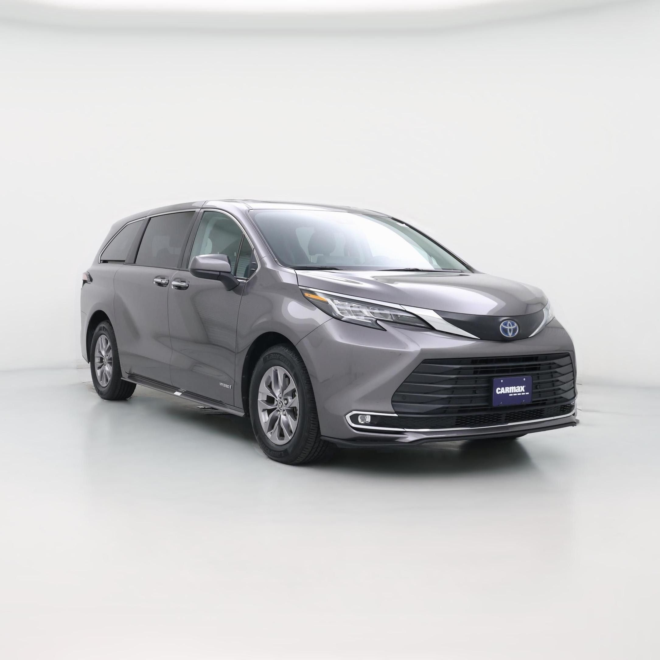 Thumbnail: 2021 Toyota Sienna - 1