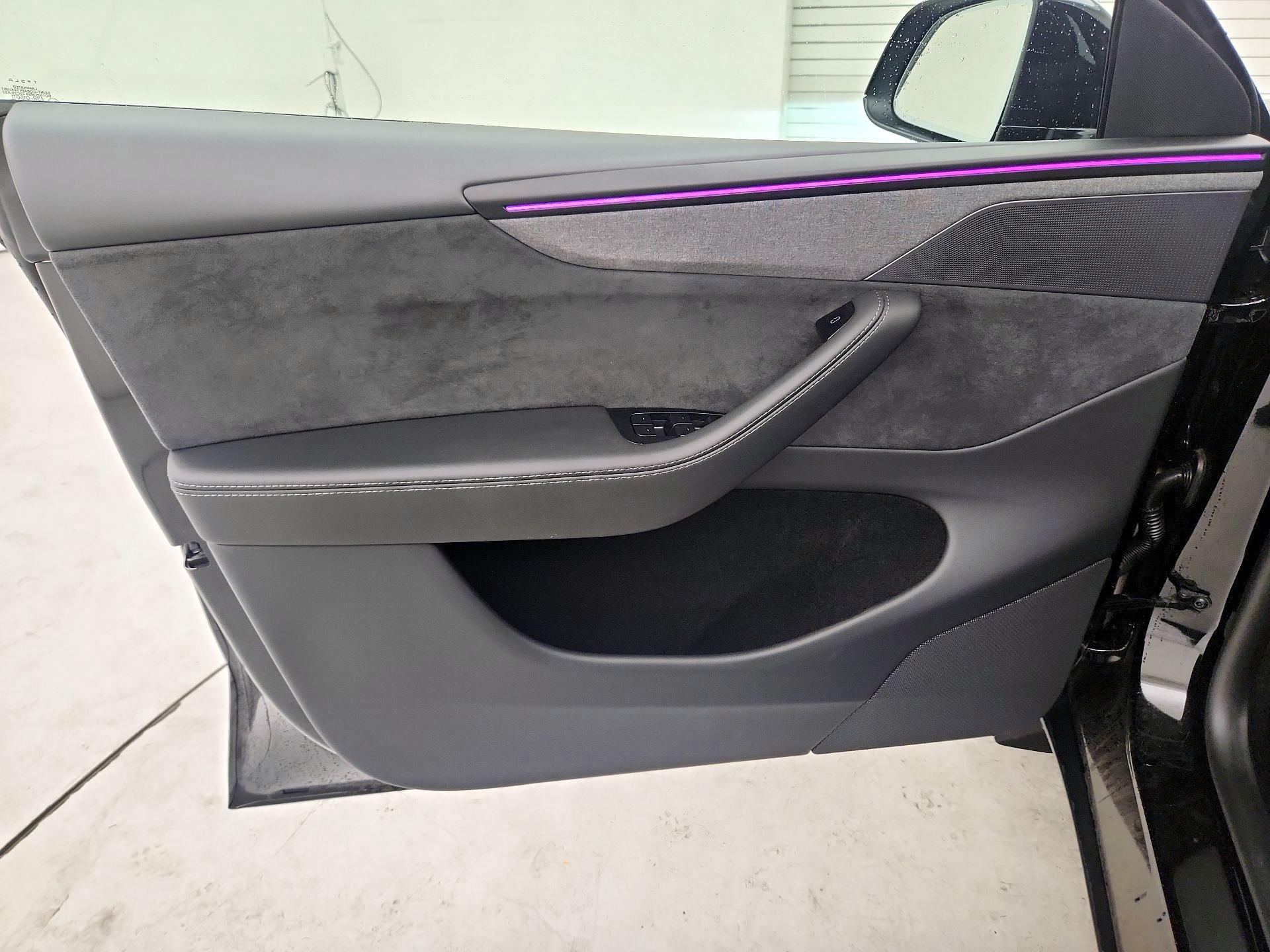 Thumbnail: 2026 Tesla Model Y - 12