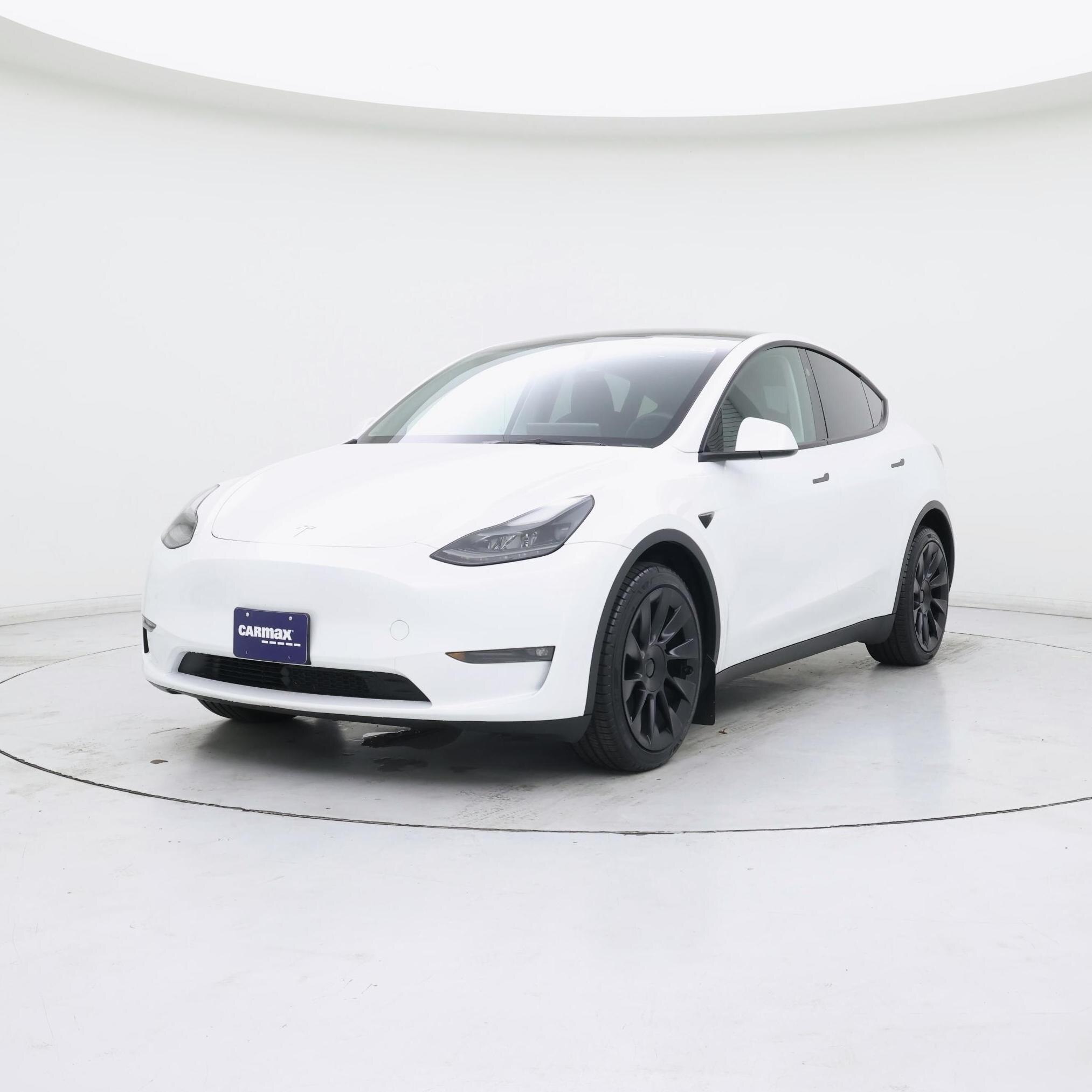 Thumbnail: 2023 Tesla Model Y - 4