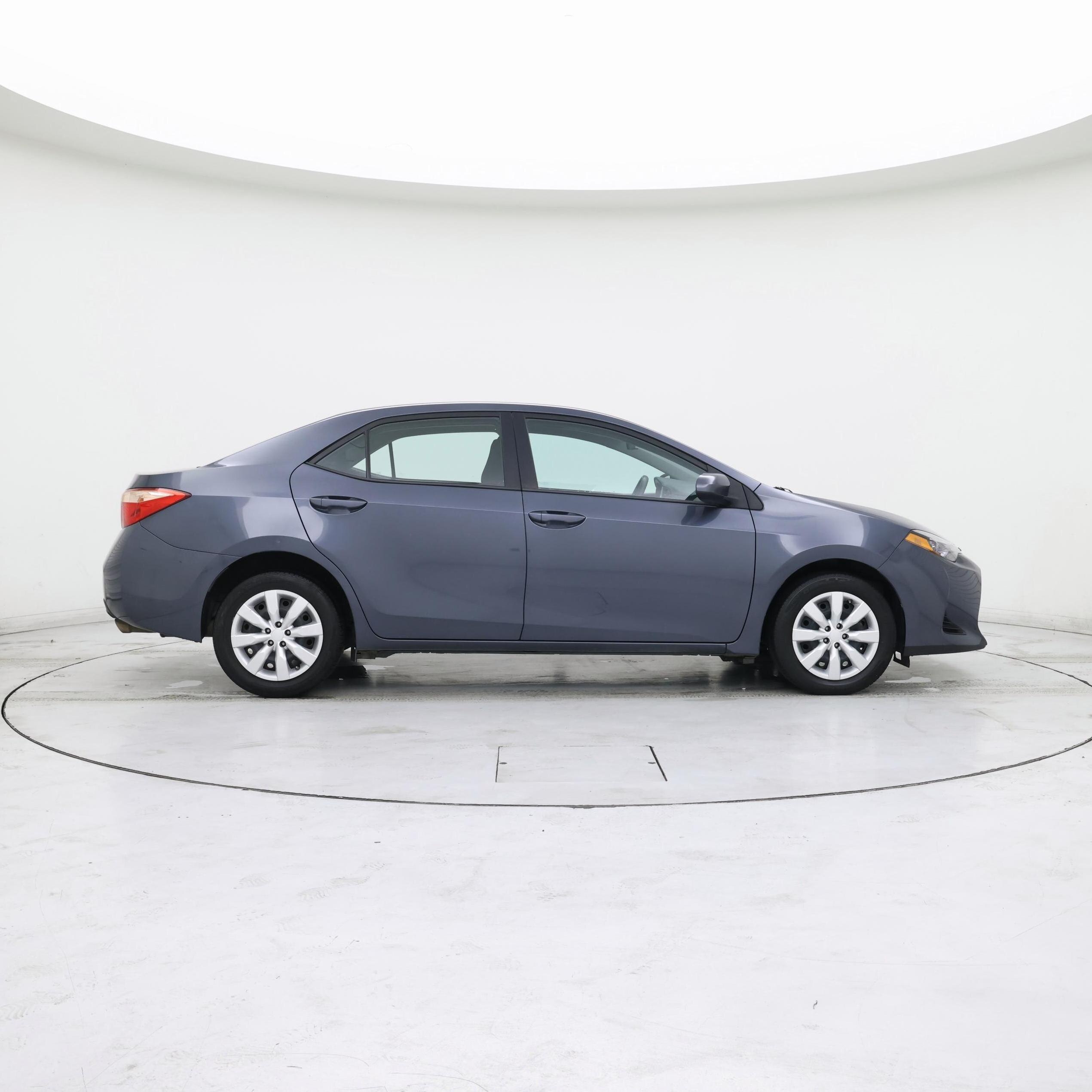 Thumbnail: 2017 Toyota Corolla - 7