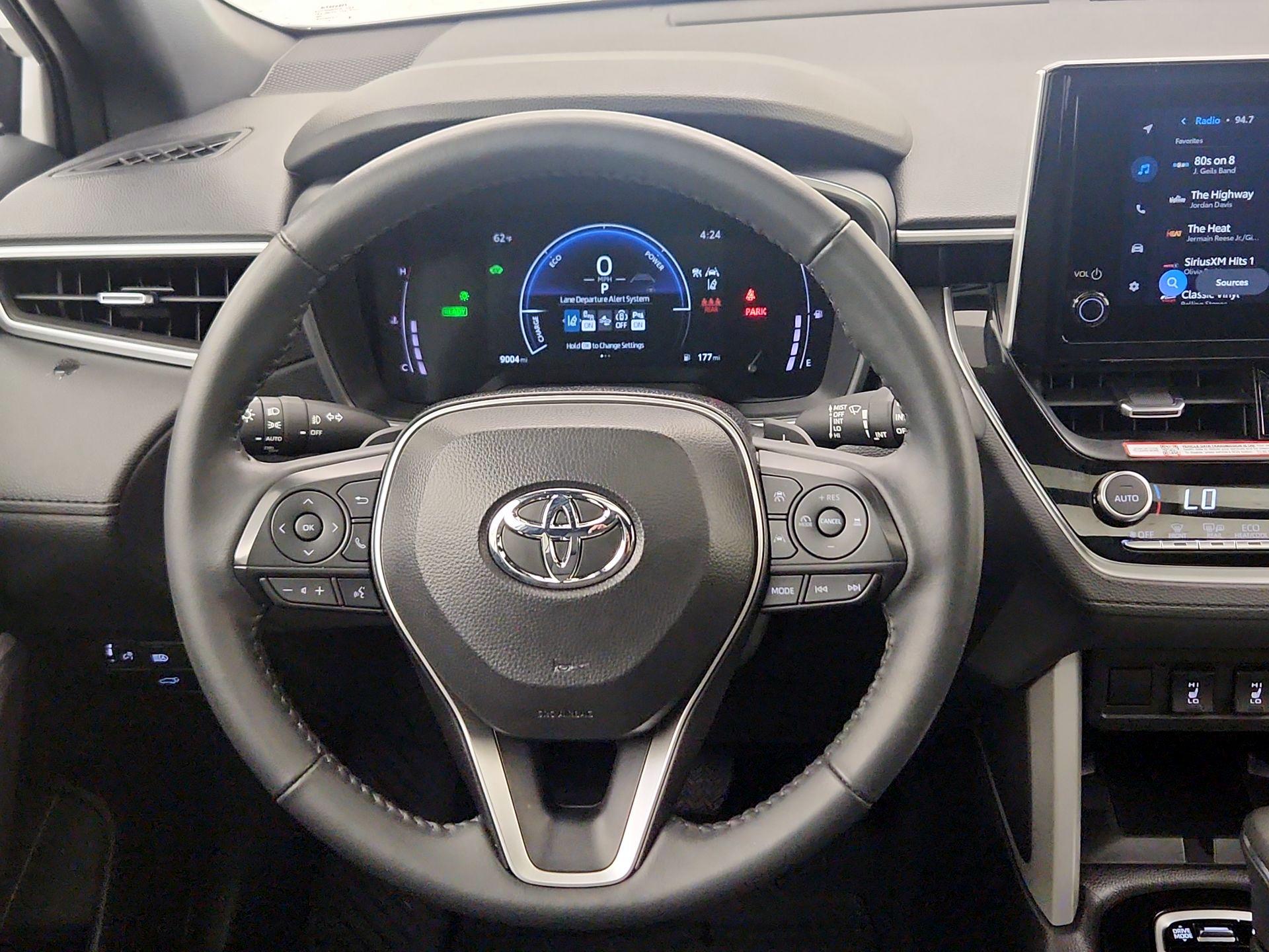 Thumbnail: 2025 Toyota Corolla Cross - 10