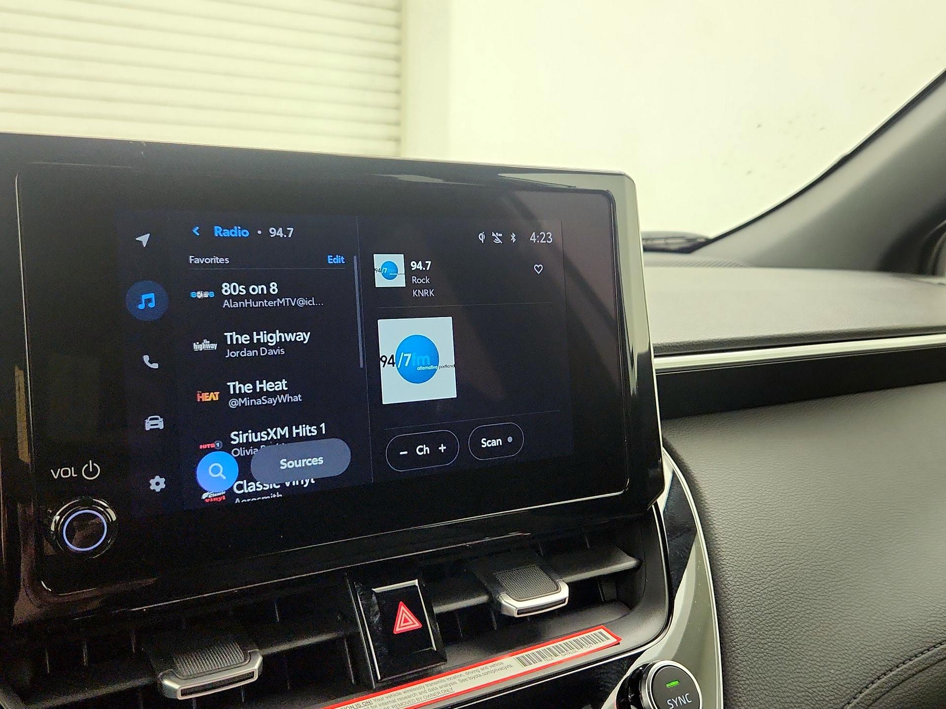 Thumbnail: 2025 Toyota Corolla Cross - 15