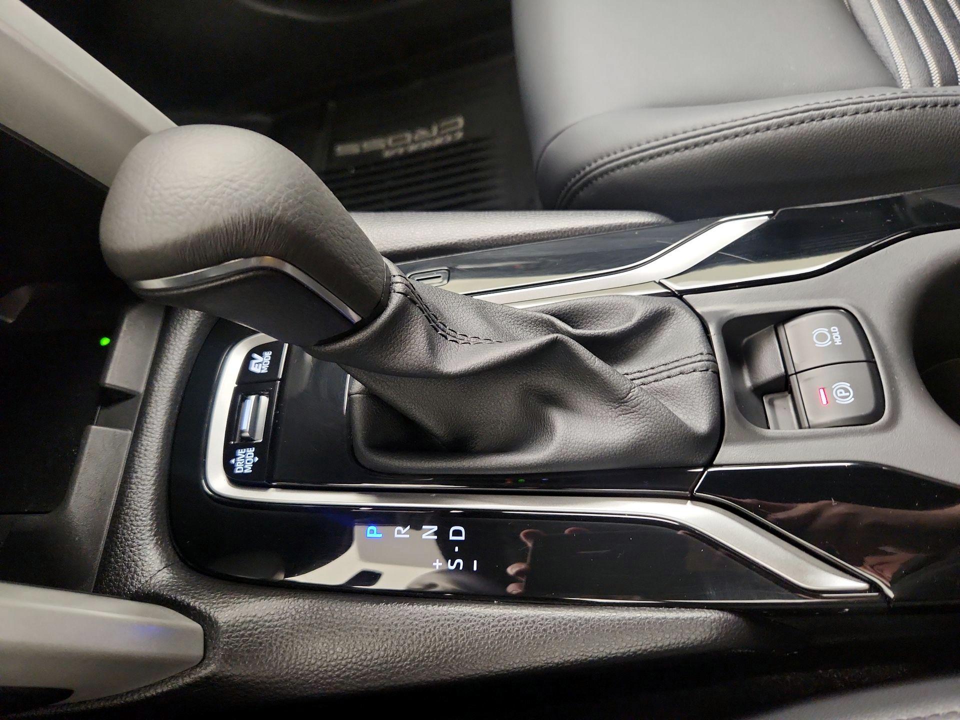 Thumbnail: 2025 Toyota Corolla Cross - 17