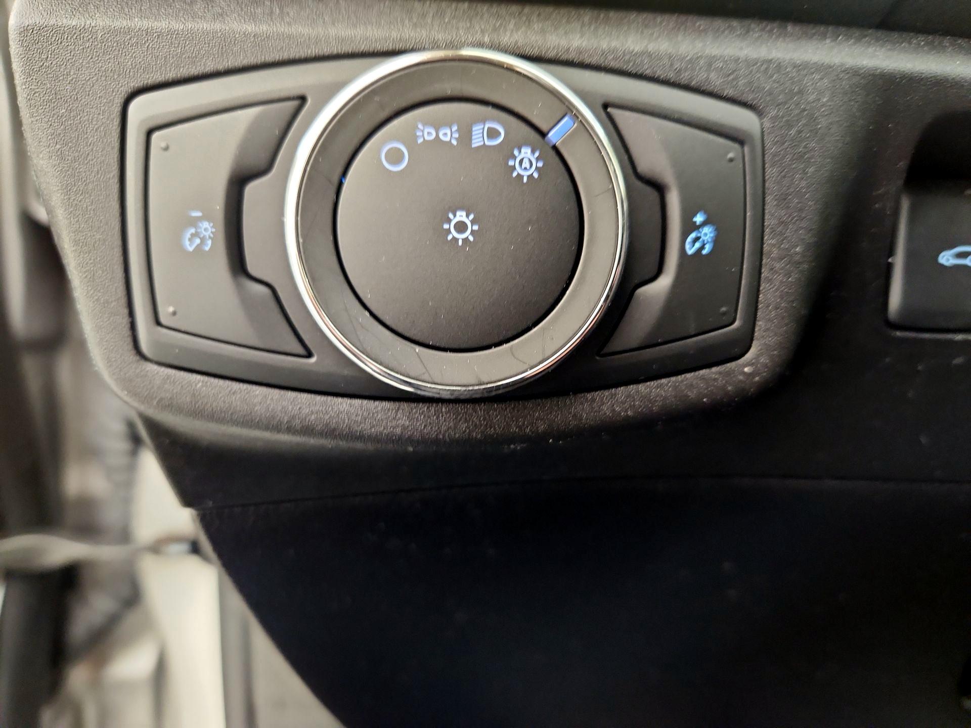 Thumbnail: 2018 Ford Fusion - 13
