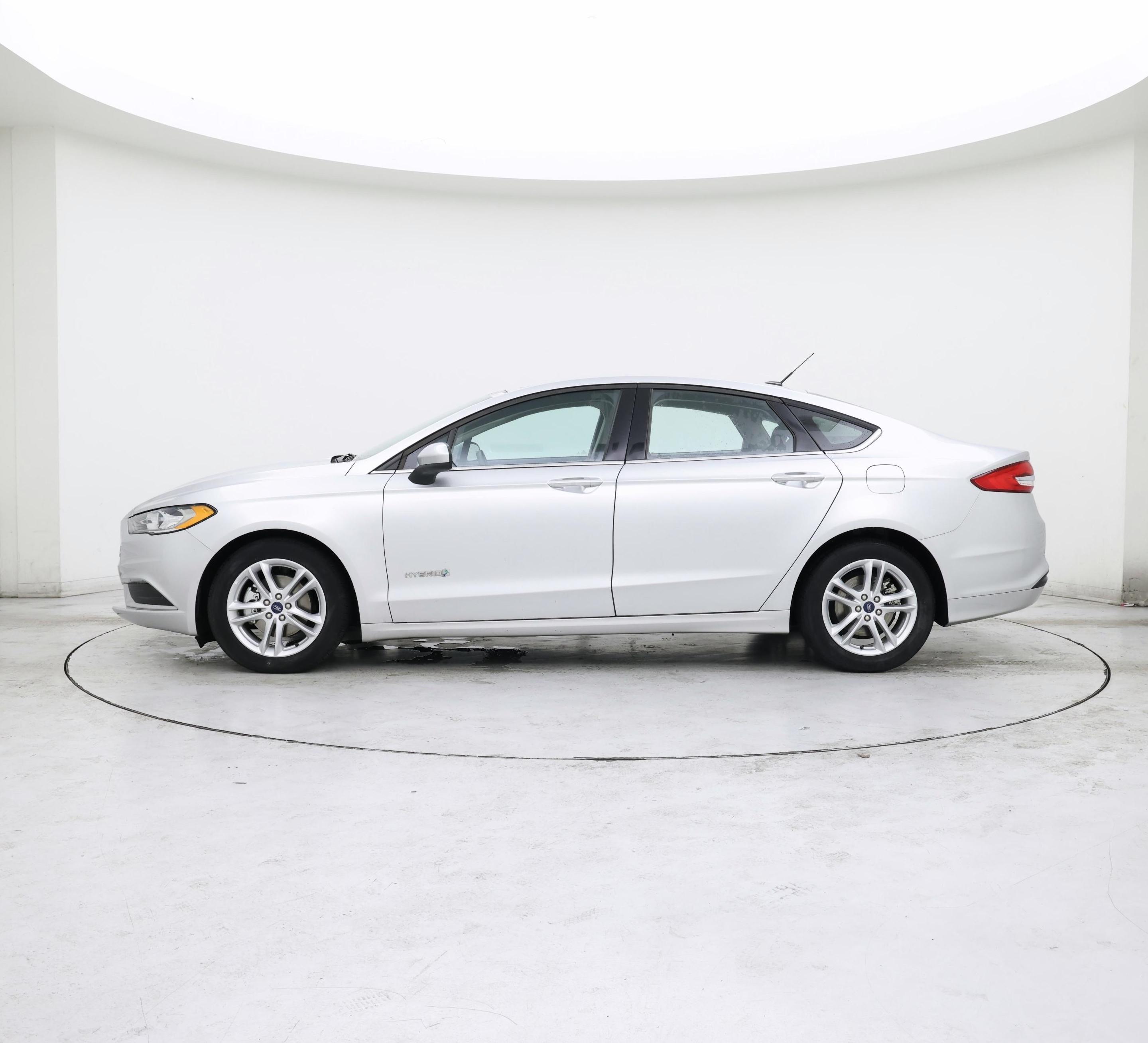 Thumbnail: 2018 Ford Fusion - 3