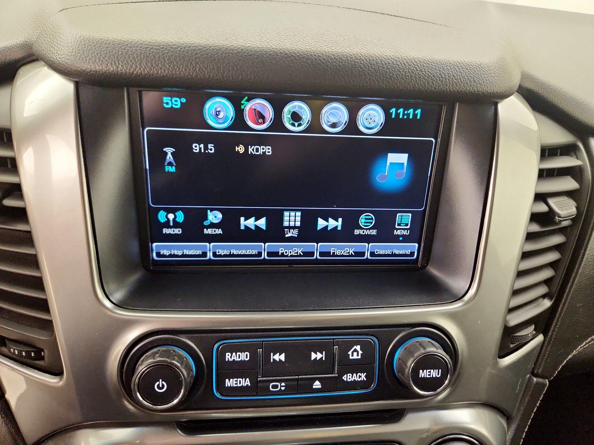 Thumbnail: 2016 Chevrolet Tahoe - 16