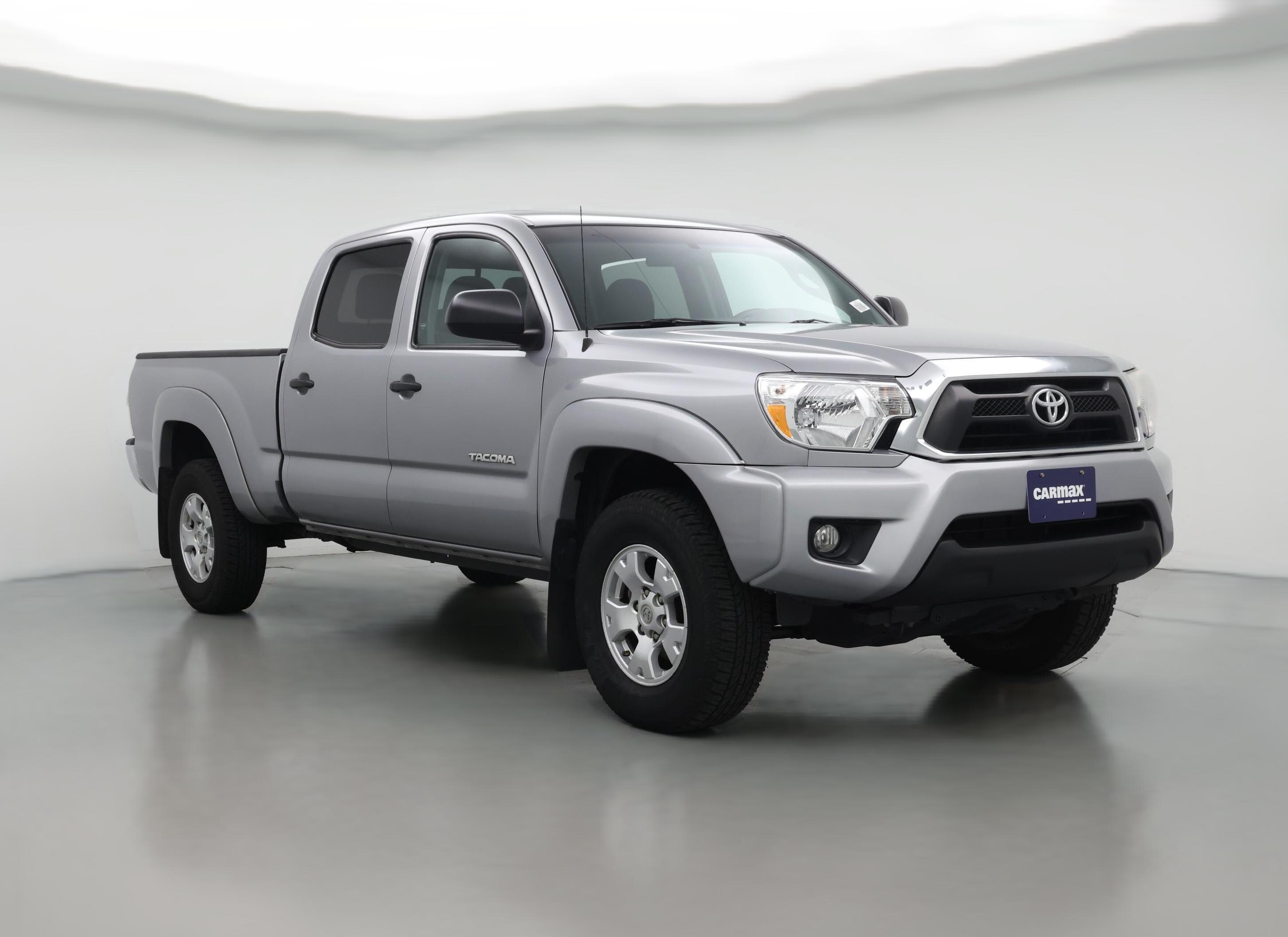 Thumbnail: 2015 Toyota Tacoma - 1
