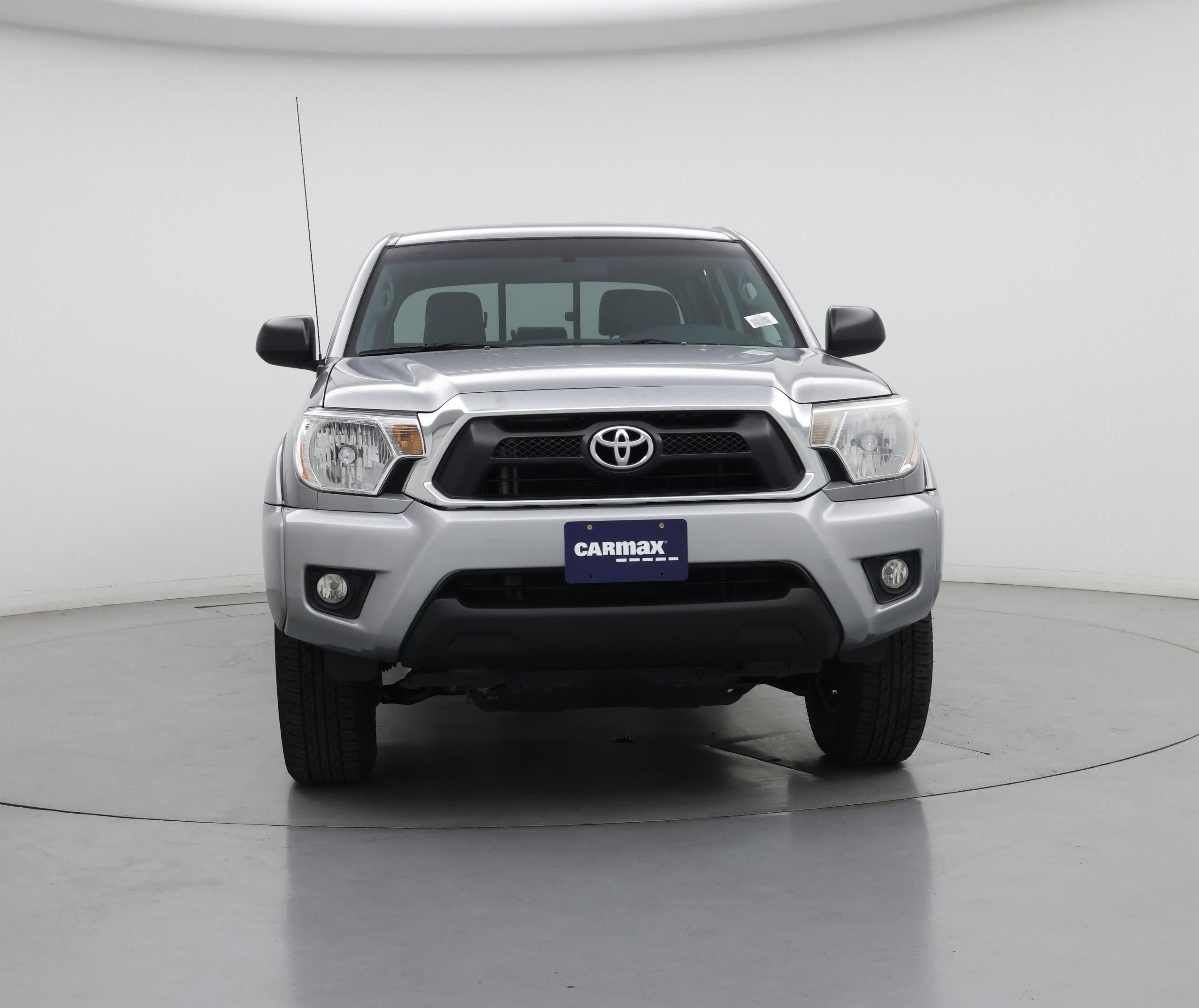 Thumbnail: 2015 Toyota Tacoma - 5