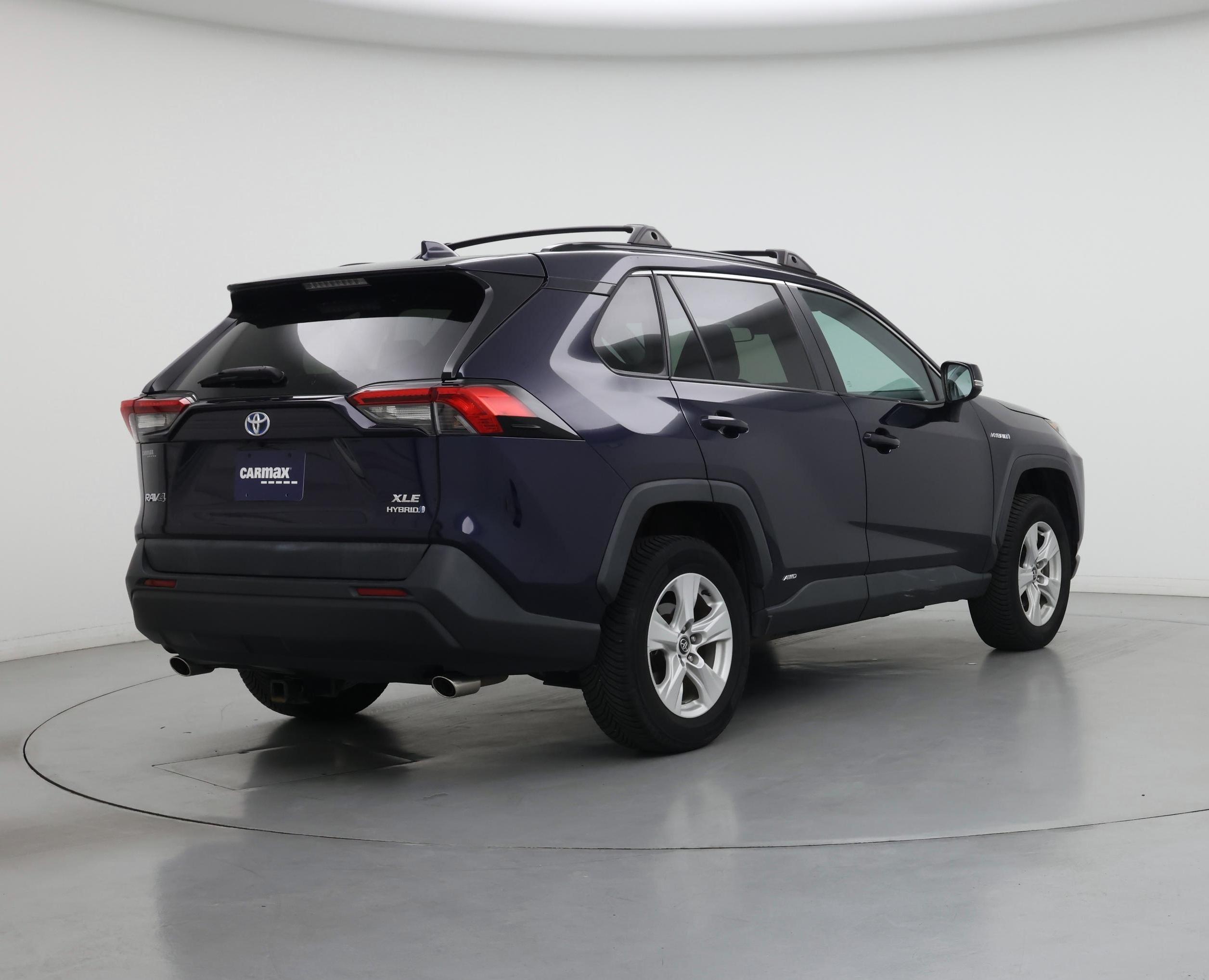 Thumbnail: 2020 Toyota RAV4 - 8