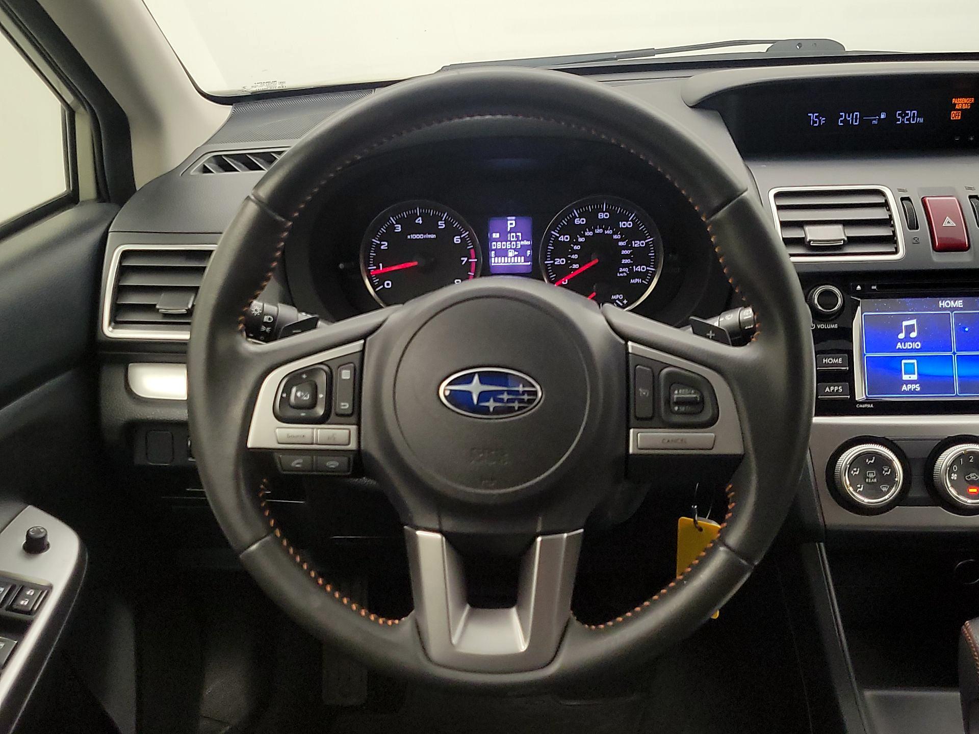 Thumbnail: 2017 Subaru Crosstrek - 10