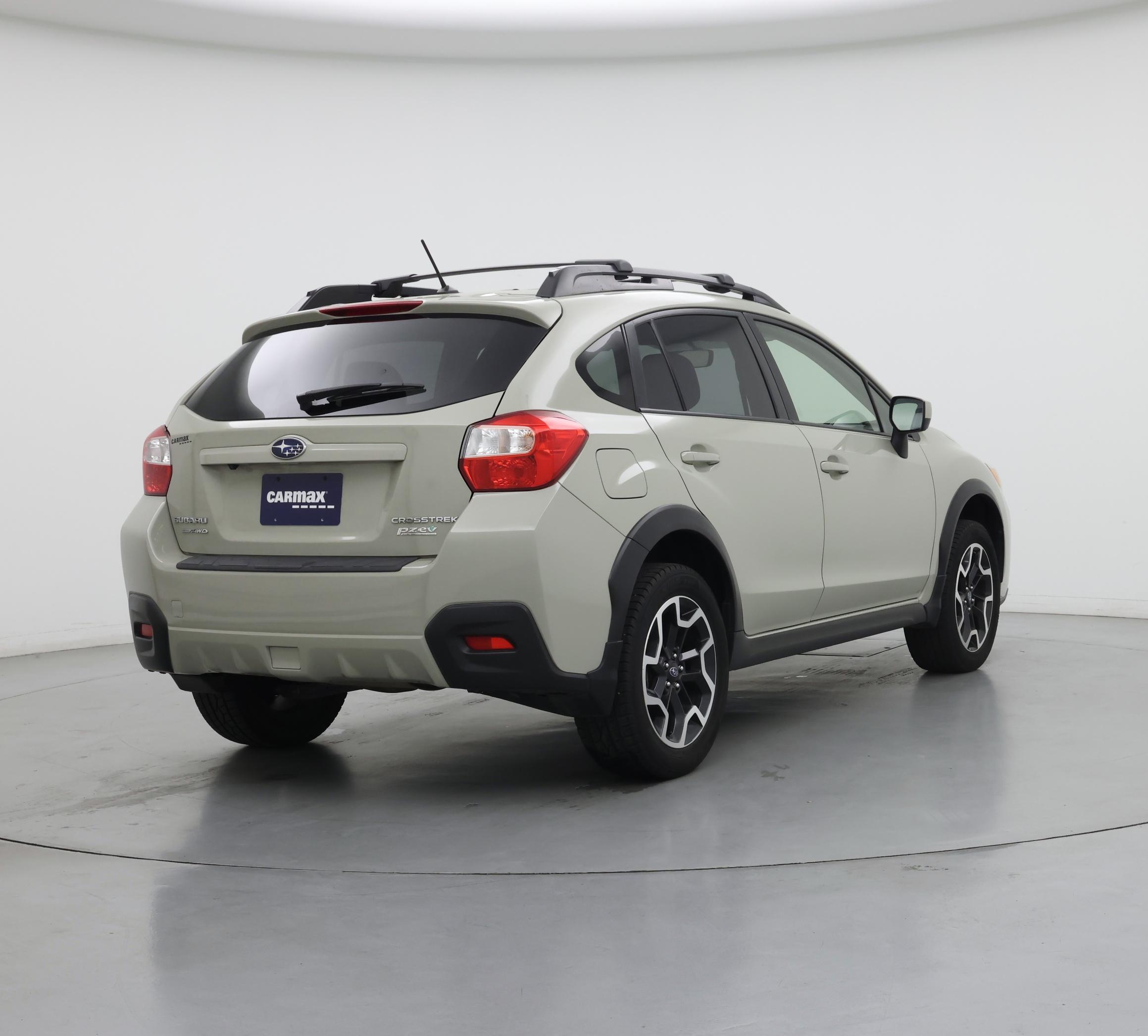 Thumbnail: 2017 Subaru Crosstrek - 8
