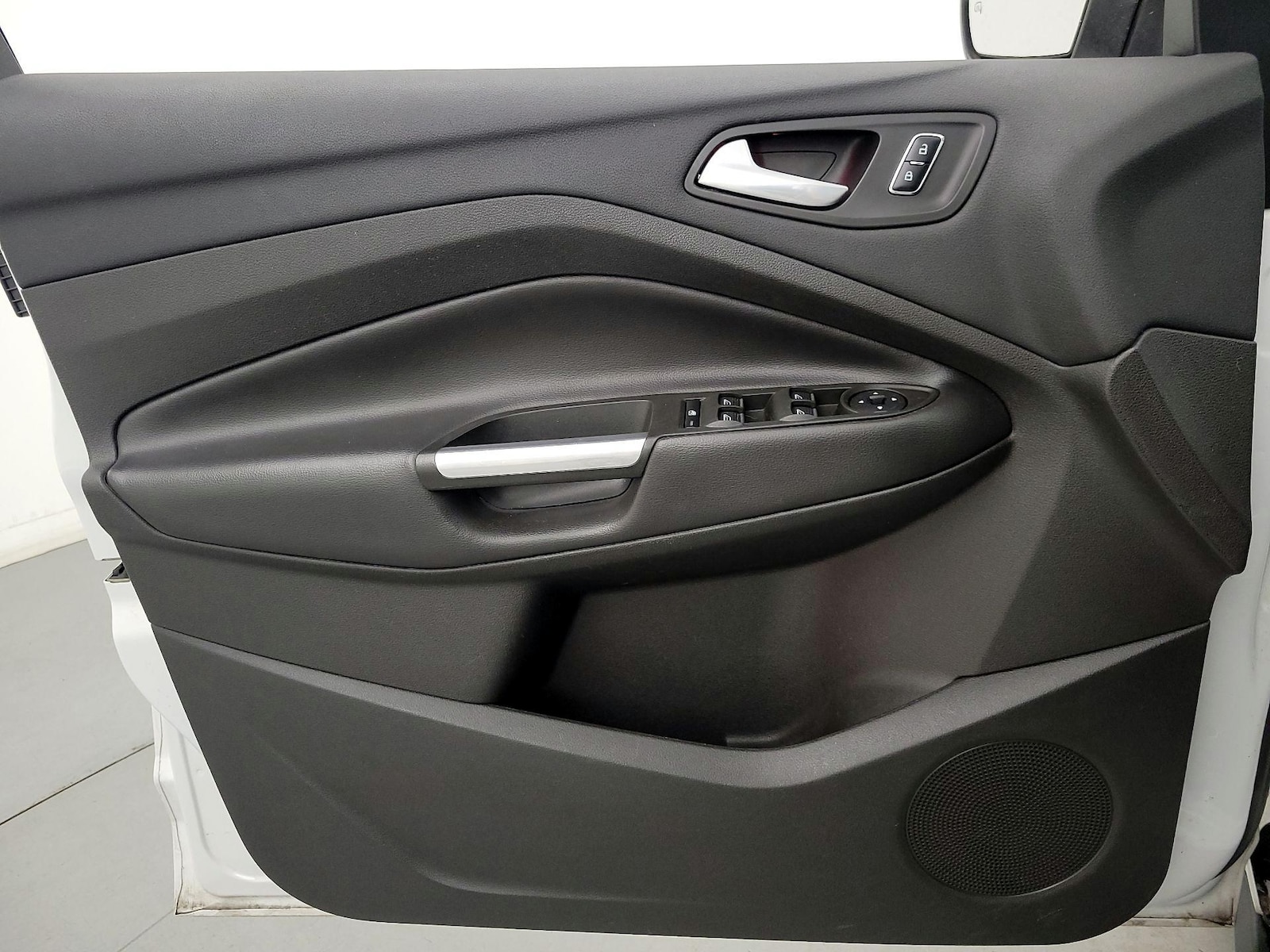 2016 Ford C-Max Energi SEL - Photo 13