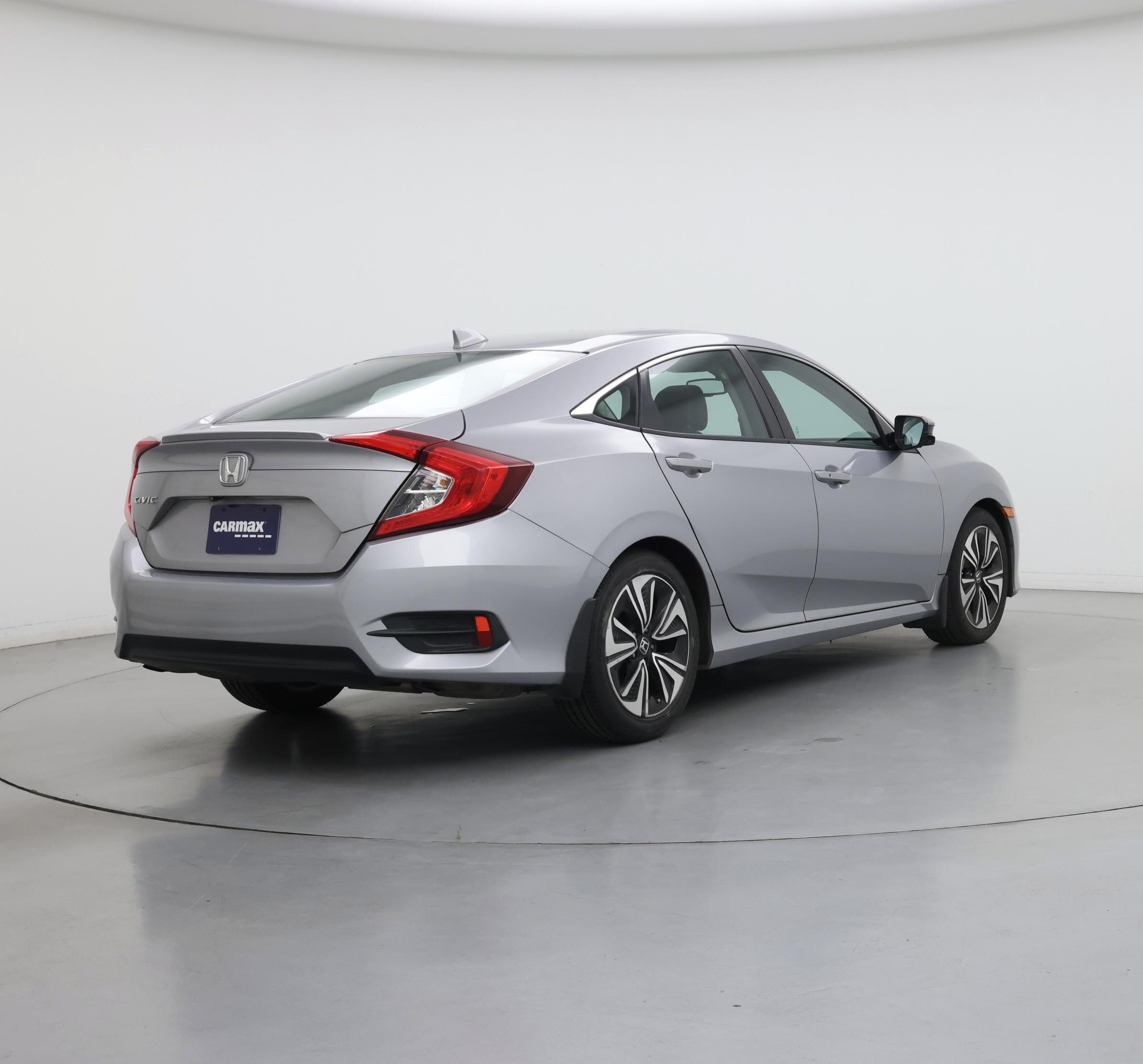 Thumbnail: 2017 Honda Civic - 8