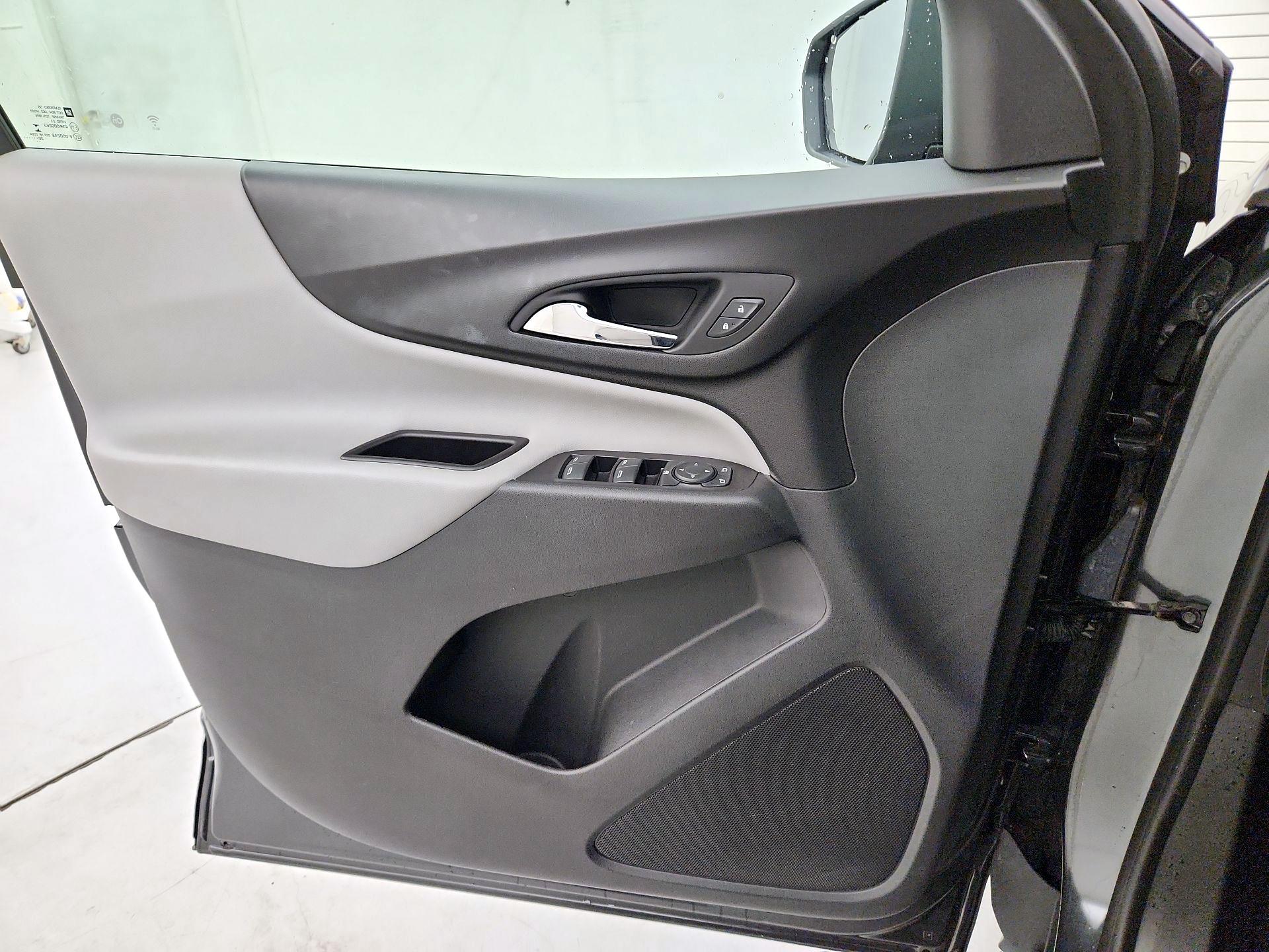 Thumbnail: 2020 Chevrolet Equinox - 12