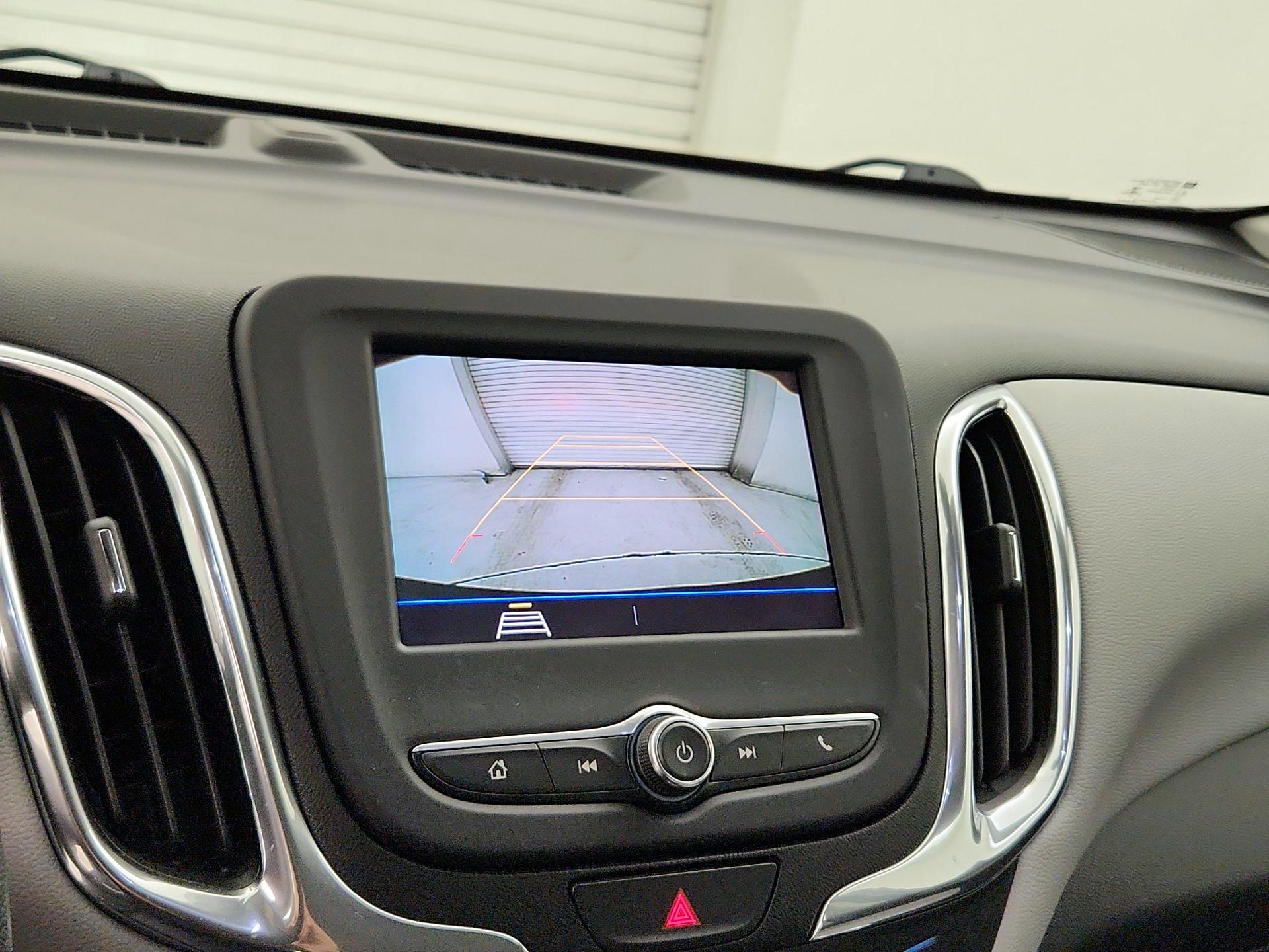 Thumbnail: 2020 Chevrolet Equinox - 14