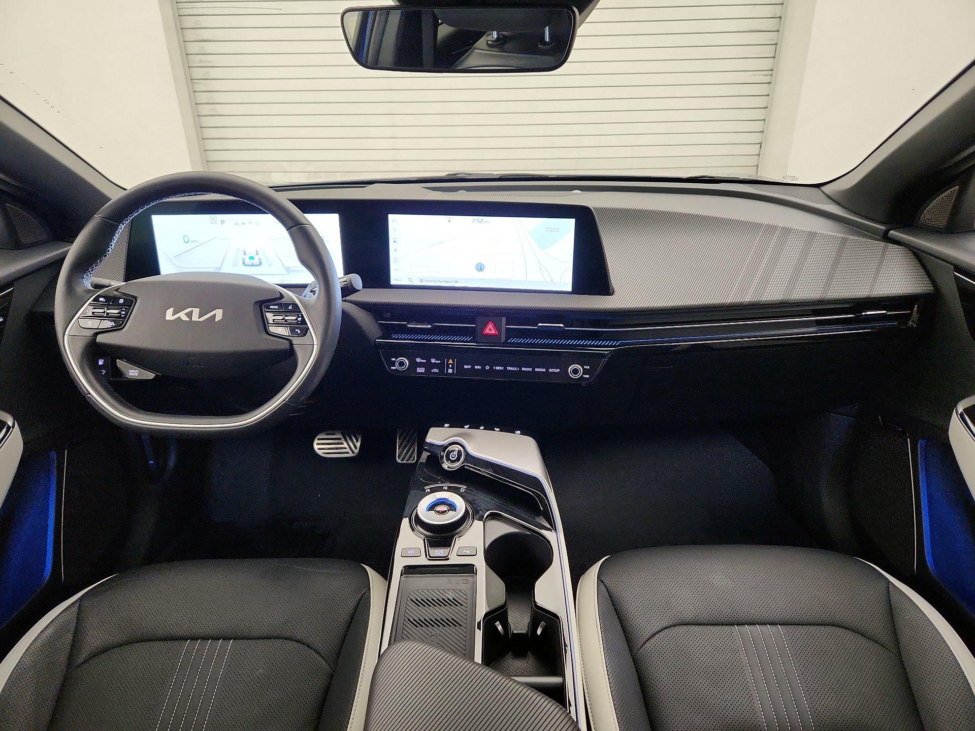 Thumbnail: 2023 Kia EV6 - 9