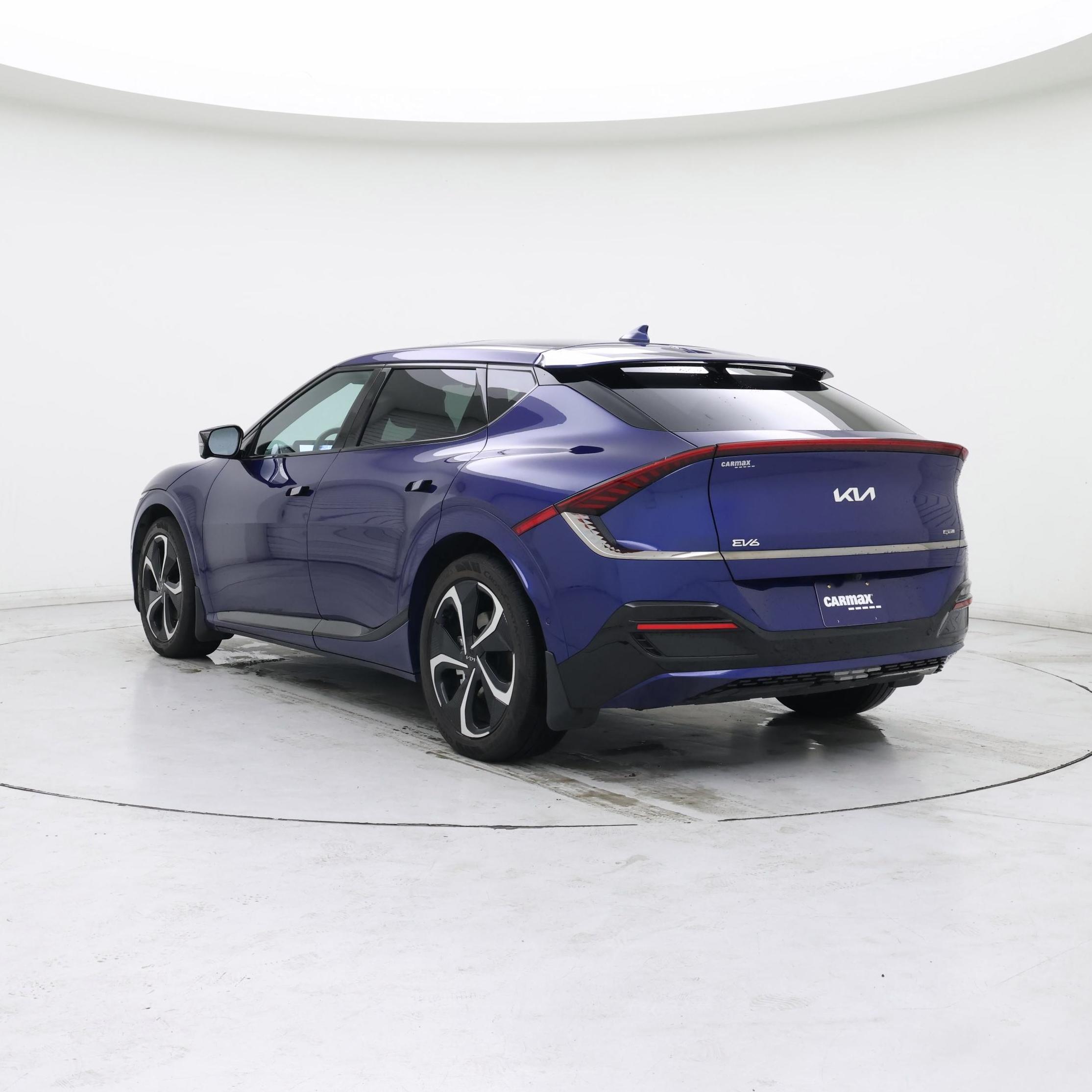 Thumbnail: 2023 Kia EV6 - 2