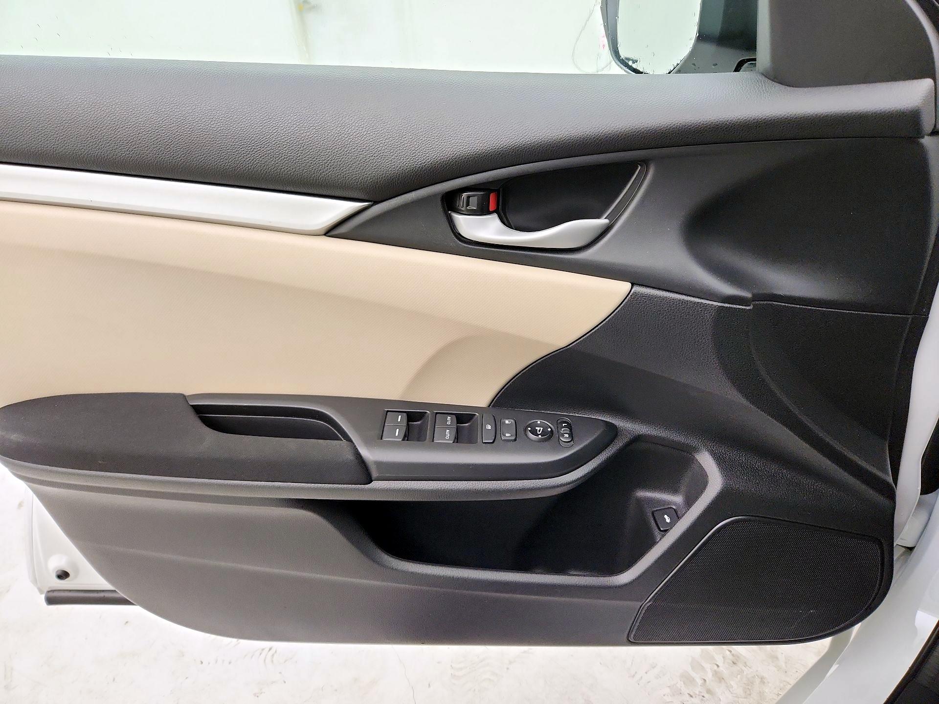 Thumbnail: 2020 Honda Civic - 12