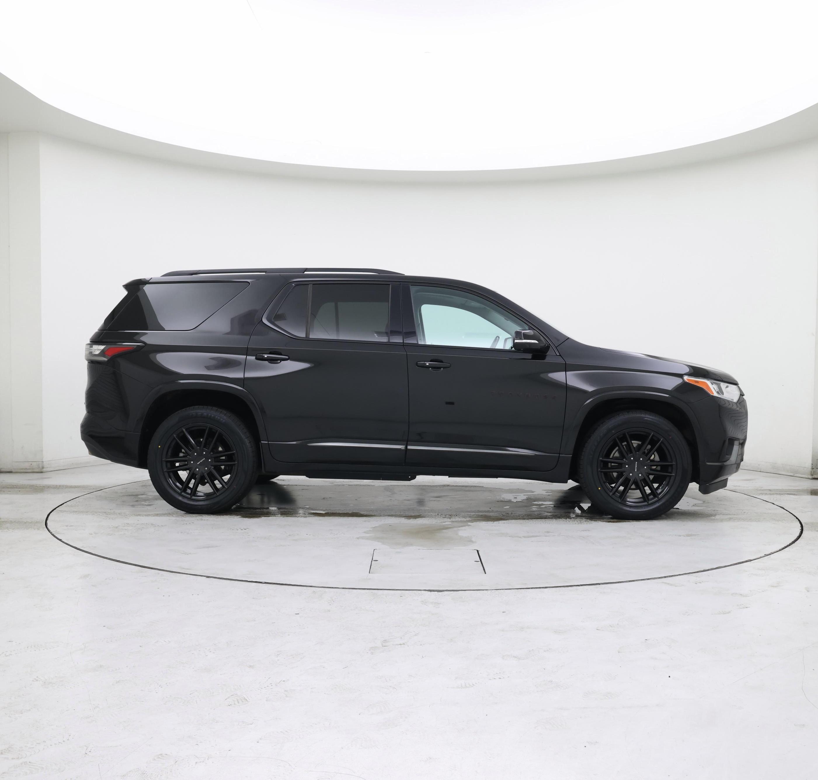 Thumbnail: 2020 Chevrolet Traverse - 7