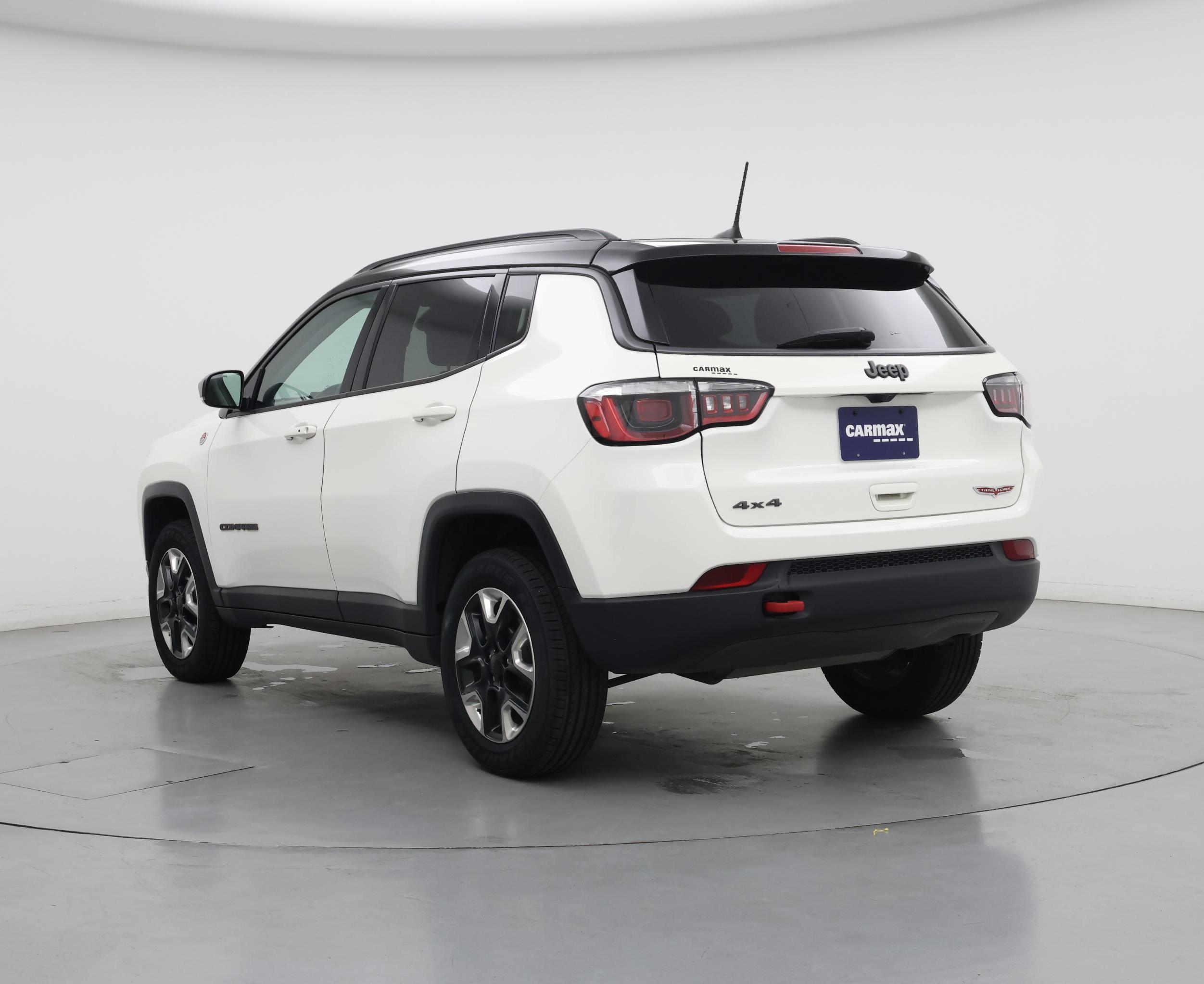 Thumbnail: 2018 Jeep Compass - 2