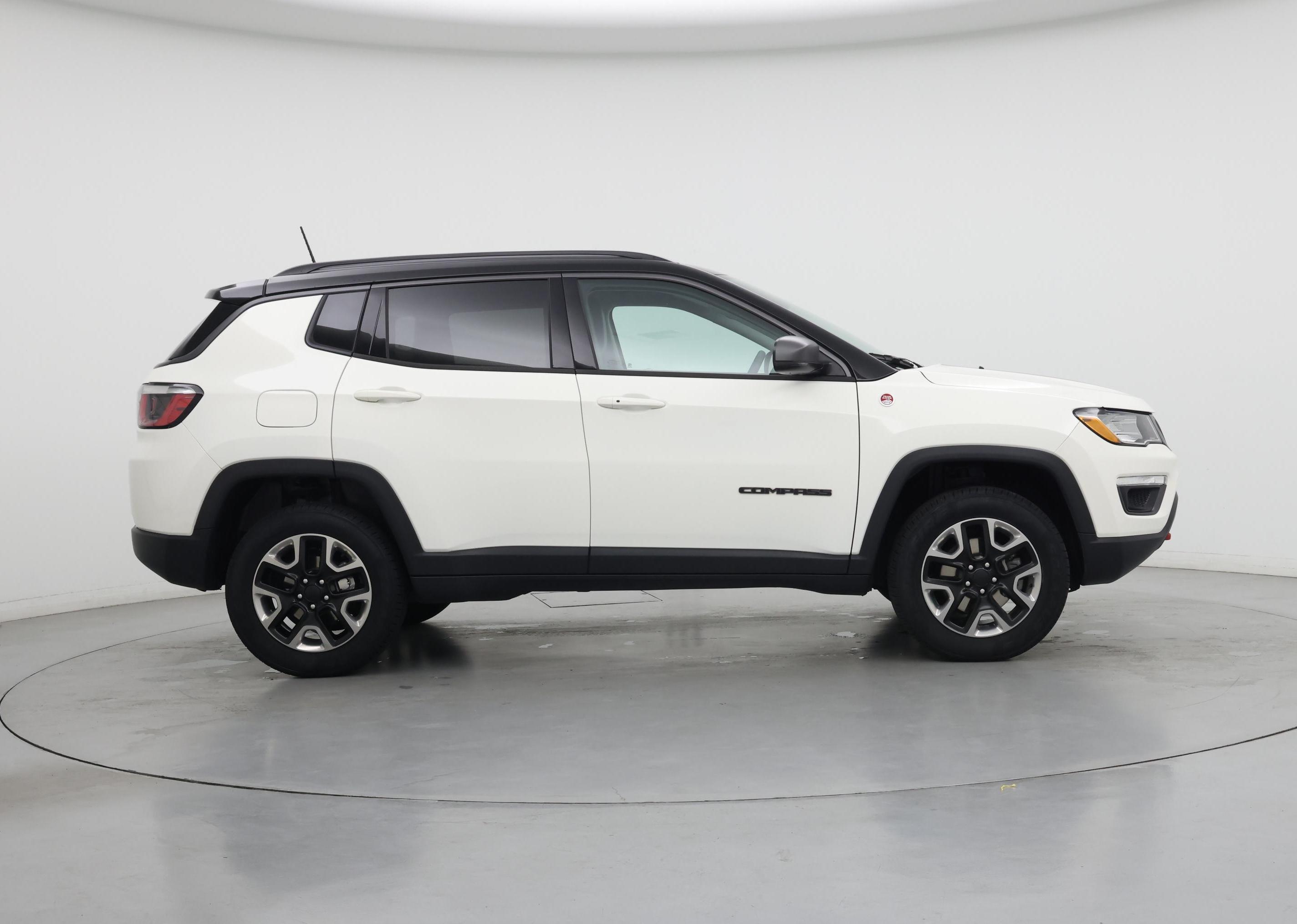 Thumbnail: 2018 Jeep Compass - 7