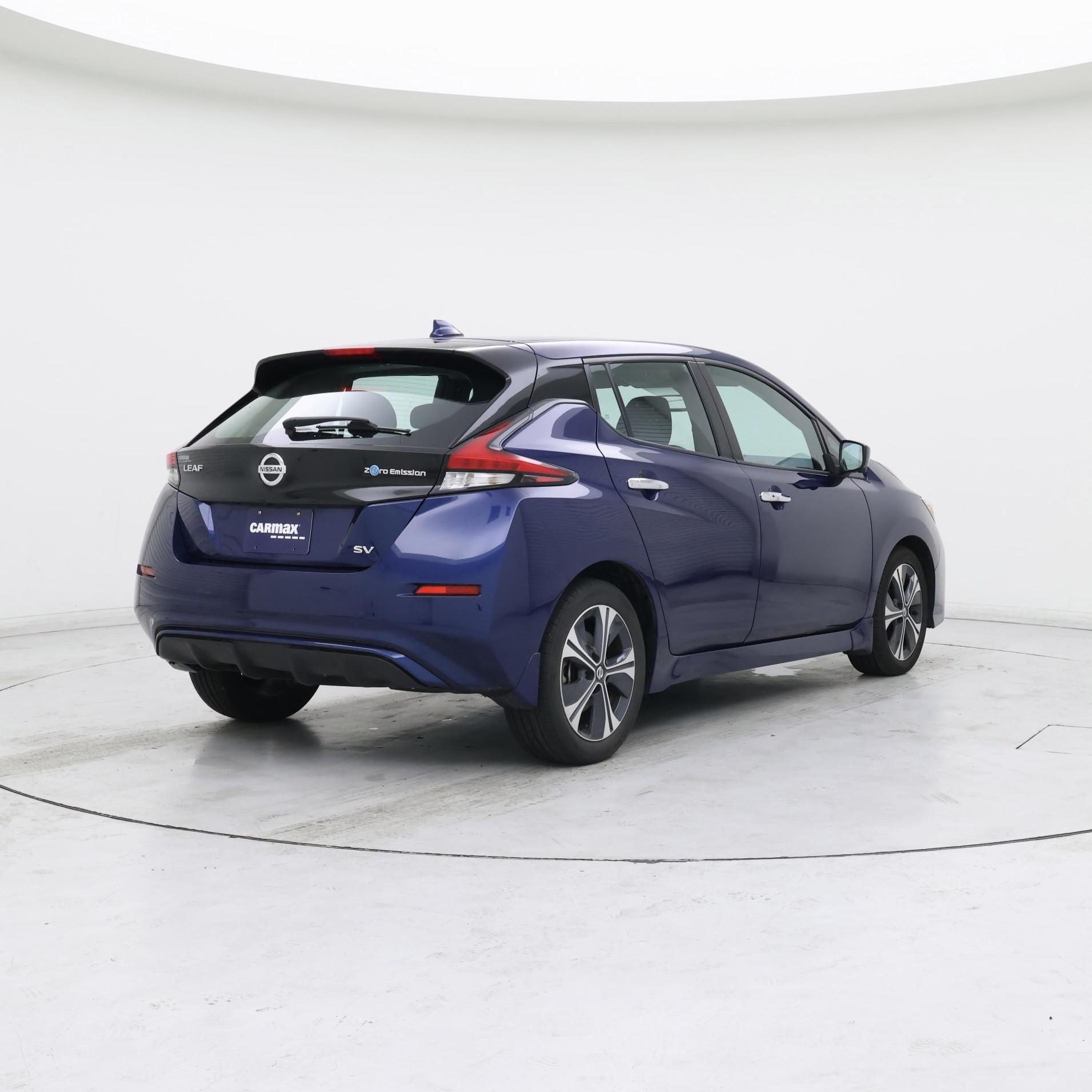 Thumbnail: 2022 Nissan Leaf - 8