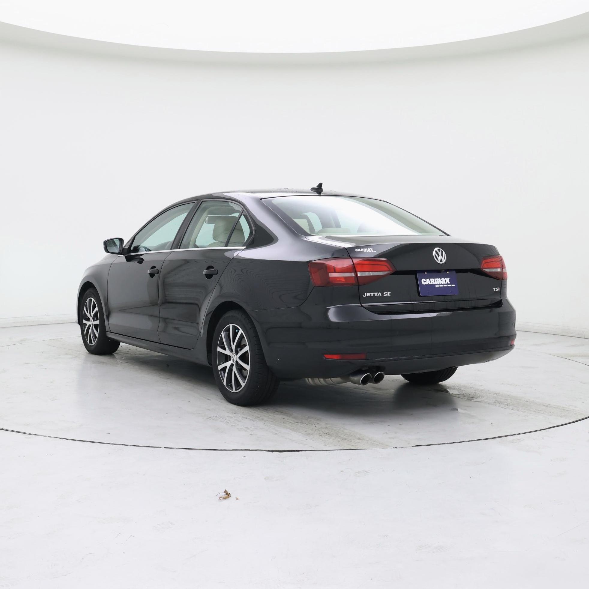 Thumbnail: 2017 Volkswagen Jetta - 2