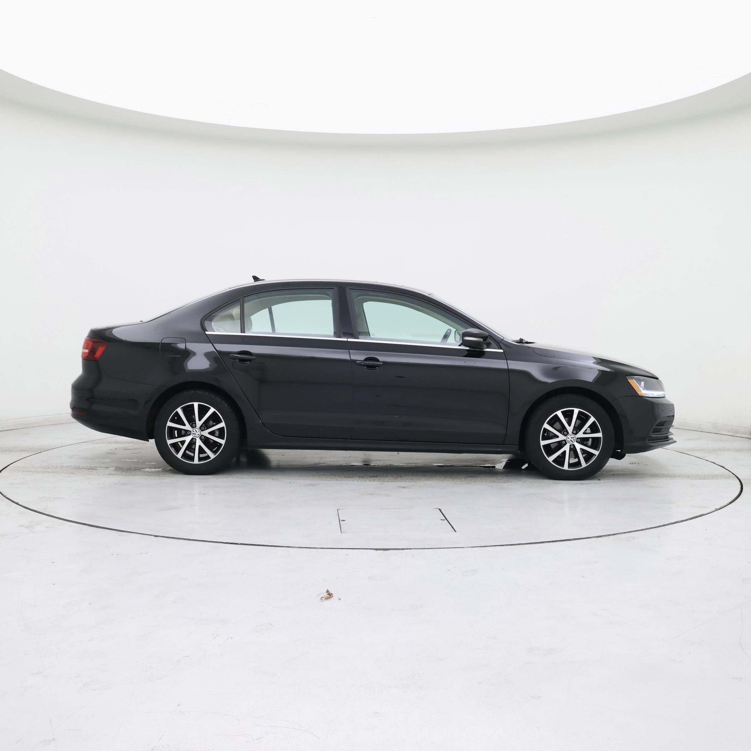 Thumbnail: 2017 Volkswagen Jetta - 7