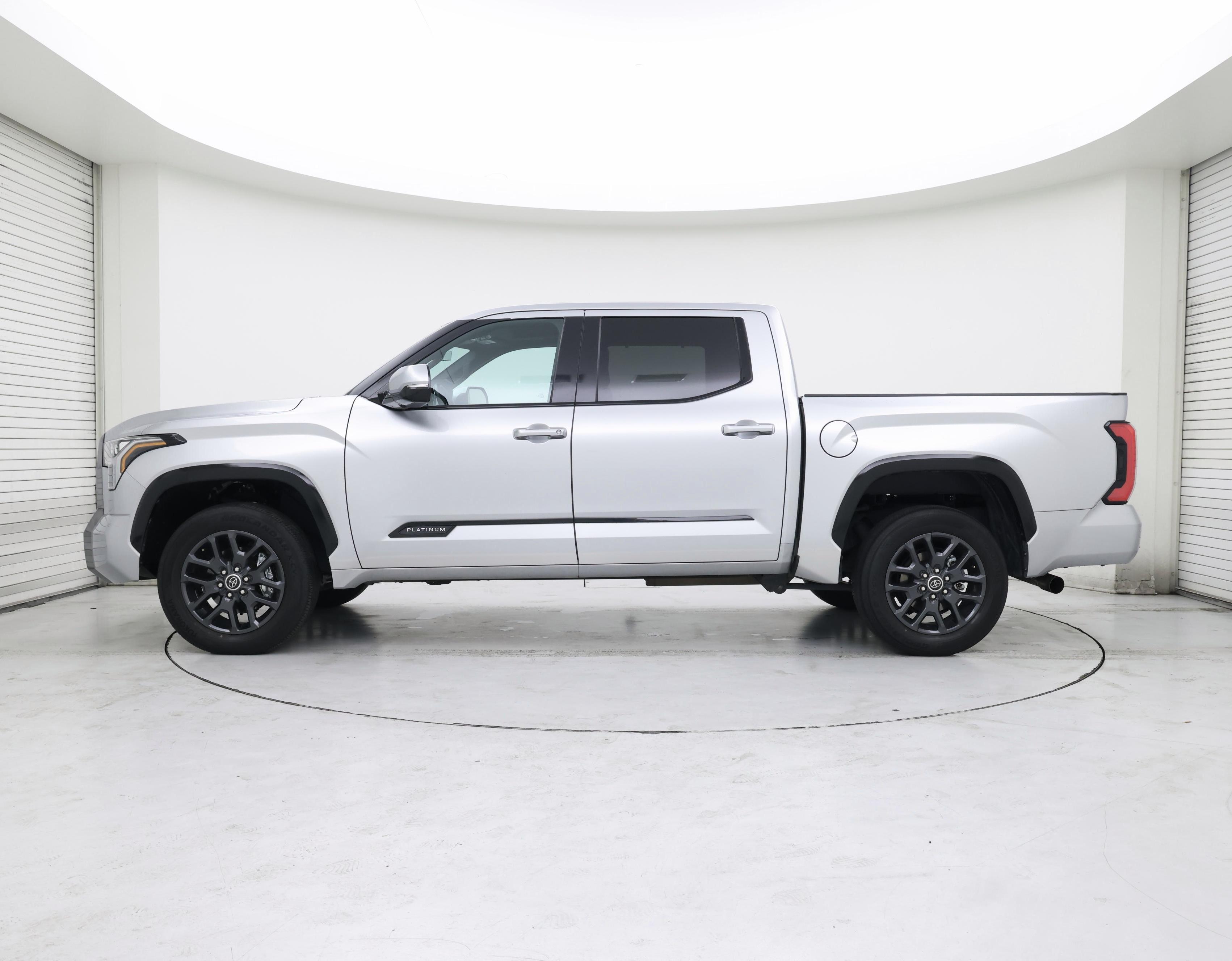 Thumbnail: 2023 Toyota Tundra - 3